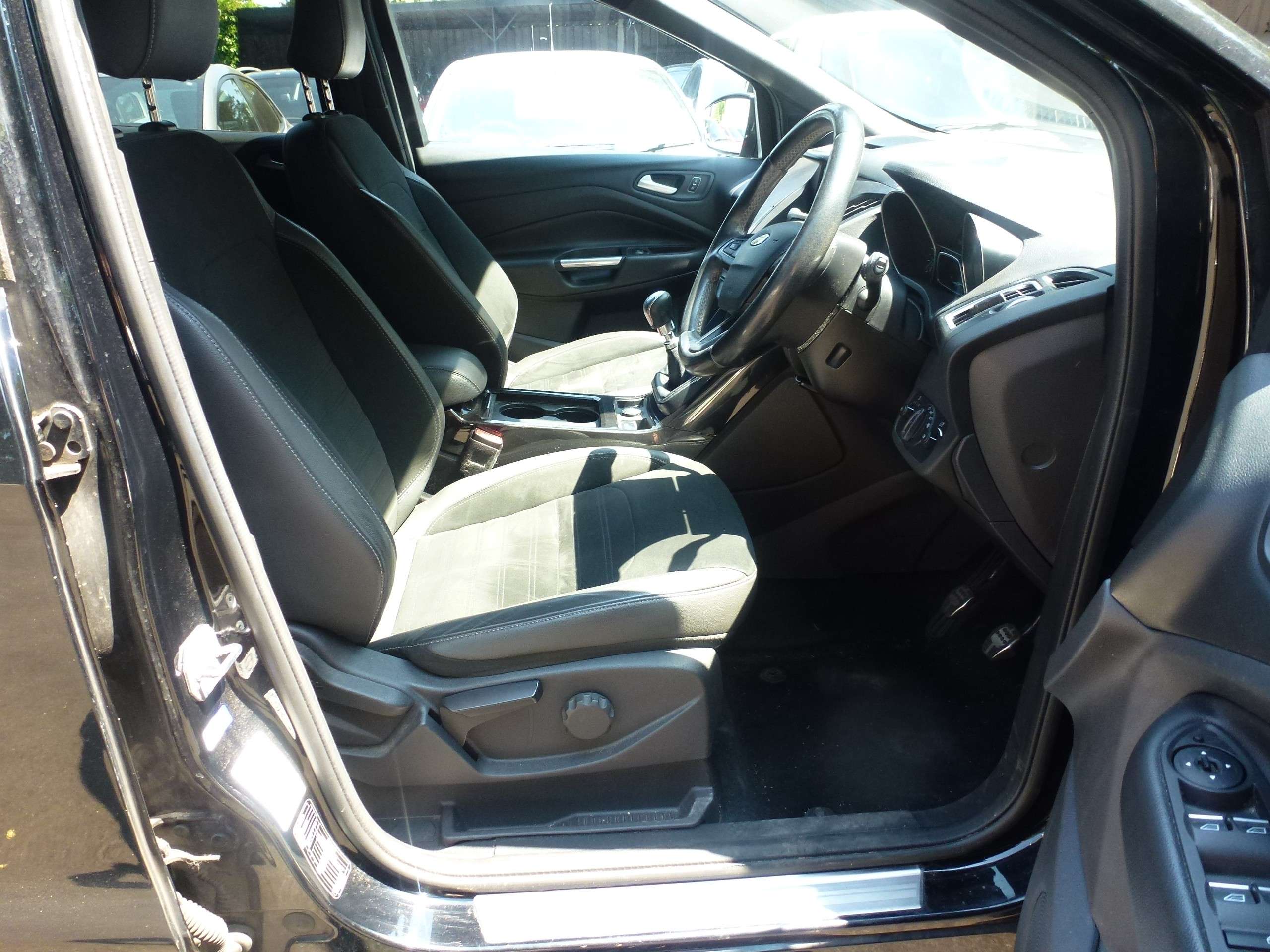 2017 FORD KUGA 2017 FORD KUGA