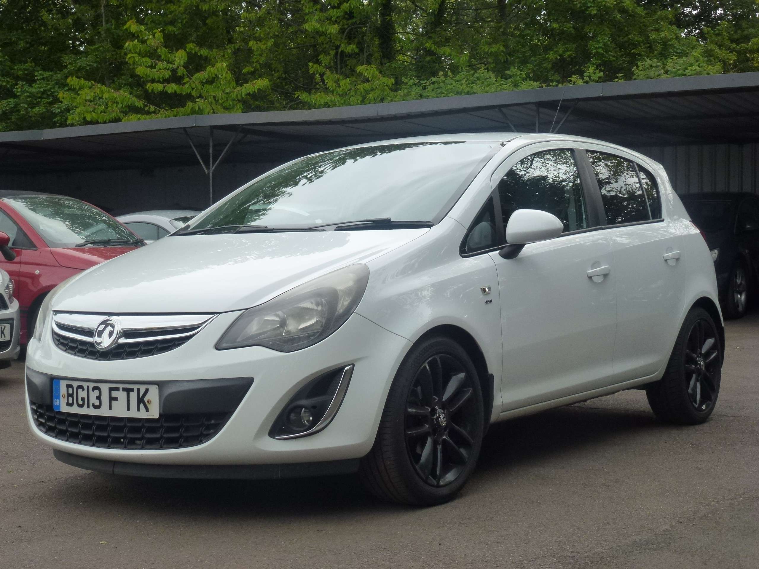A 2013 VAUXHALL CORSA 1.2 16V SXi Hatchback 5dr Petrol Manual Euro 5 (A/C) (85 ps) A 2013 VAUXHALL CORSA 1.2 16V SXi Hatchback 5dr Petrol Manual Euro 5 (A/C) (85 ps)