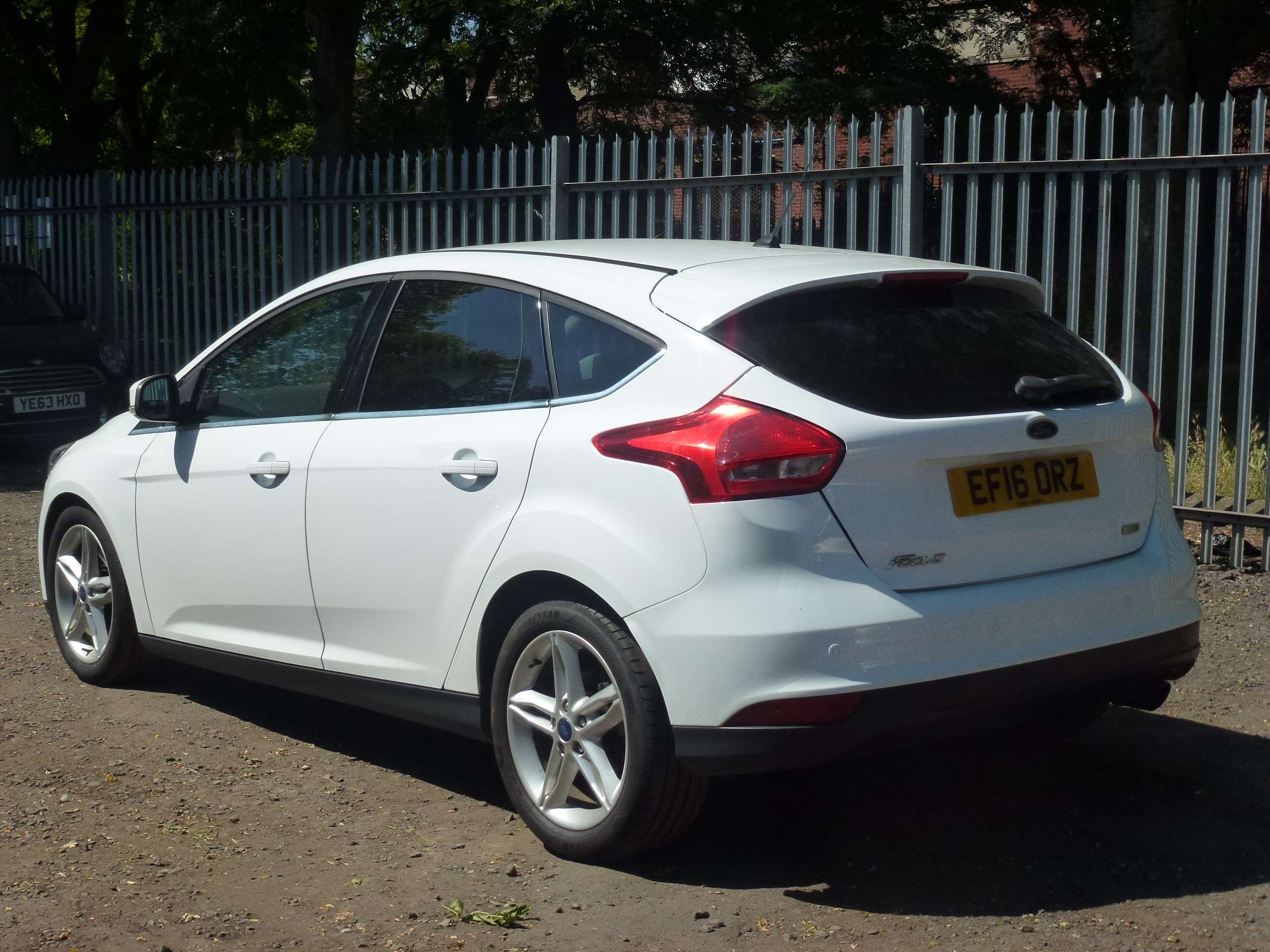 A 2016 FORD FOCUS 1.5T EcoBoost Titanium Hatchback 5dr Petrol Auto Euro 6 (s/s) (150 ps) A 2016 FORD FOCUS 1.5T EcoBoost Titanium Hatchback 5dr Petrol Auto Euro 6 (s/s) (150 ps)