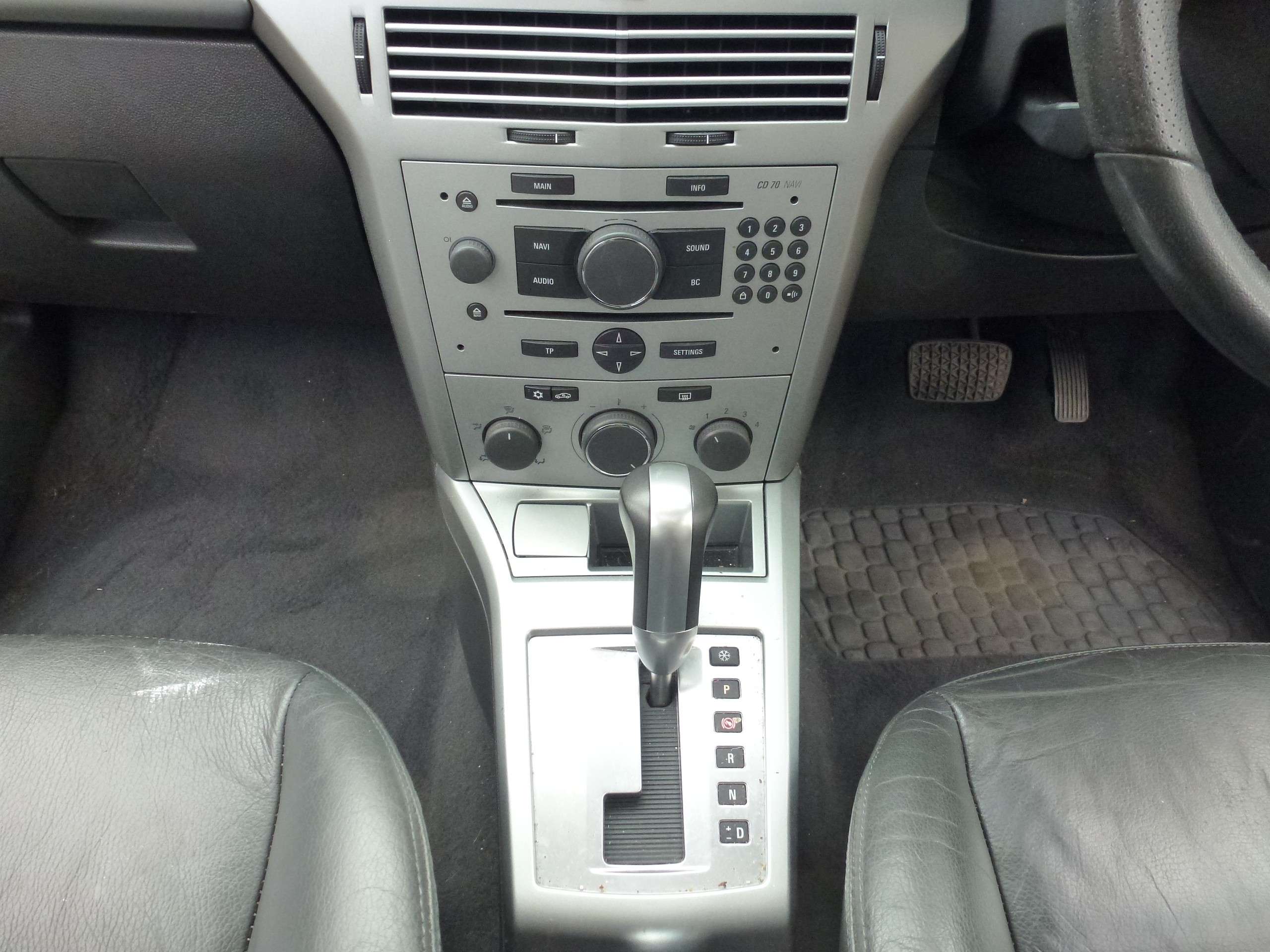 2009 VAUXHALL ASTRA 2009 VAUXHALL ASTRA