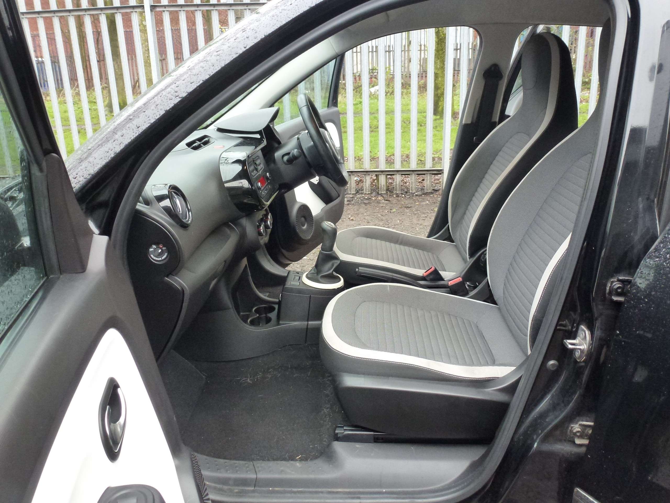 2014 RENAULT TWINGO 2014 RENAULT TWINGO