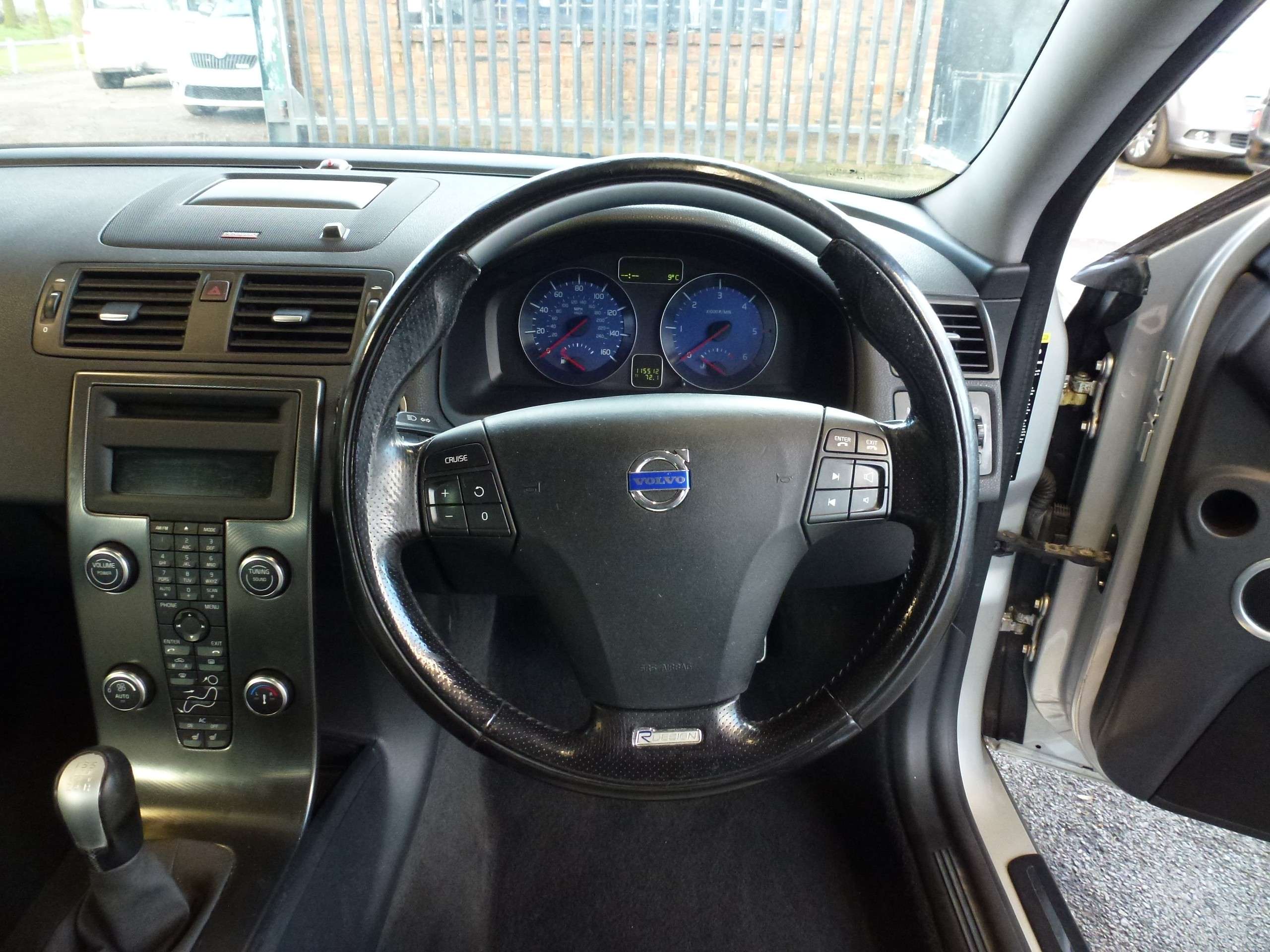 2009 VOLVO S40 2009 VOLVO S40