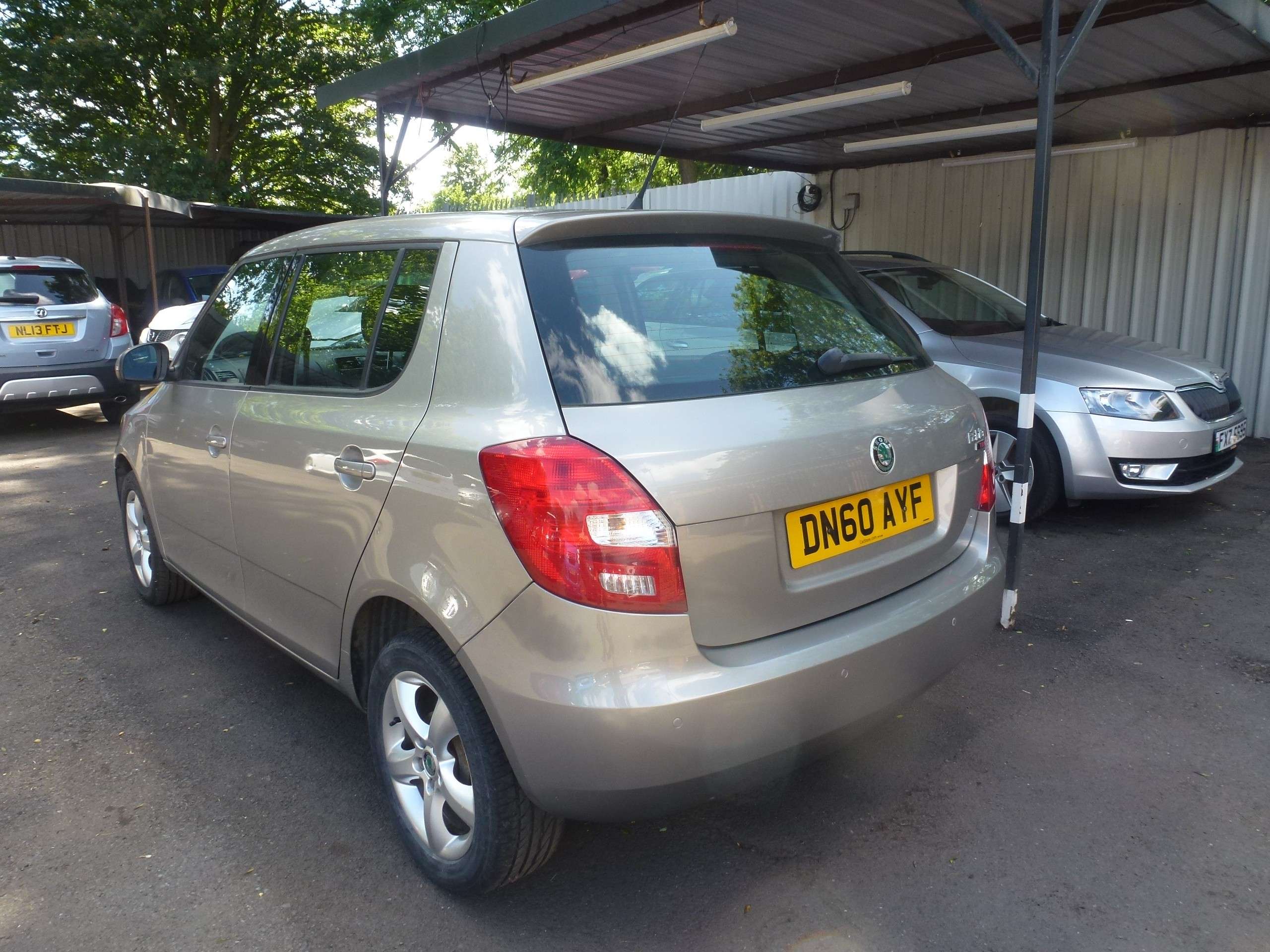 2010 SKODA FABIA 2010 SKODA FABIA