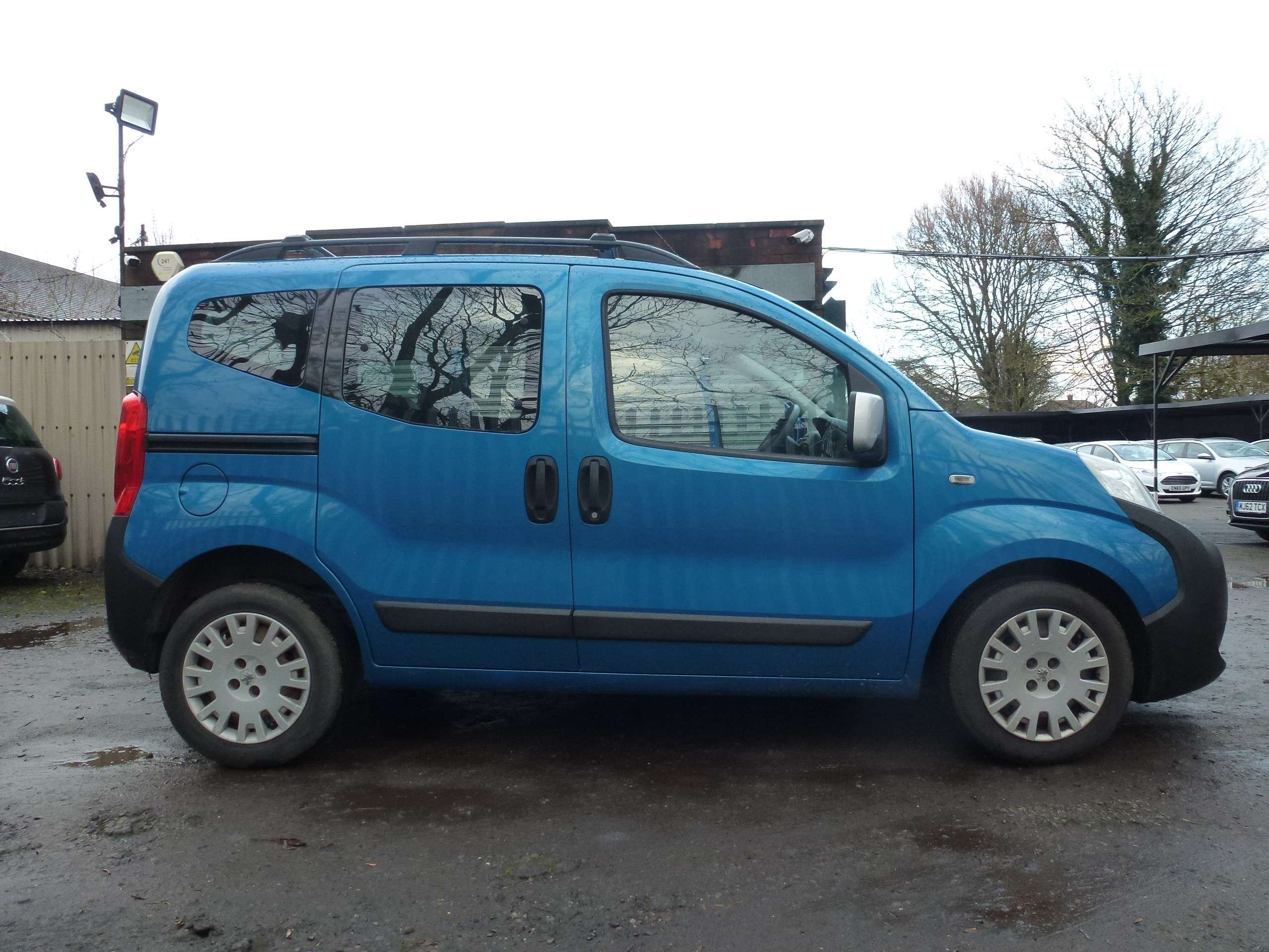 2011 PEUGEOT BIPPER TEPEE 2011 PEUGEOT BIPPER TEPEE