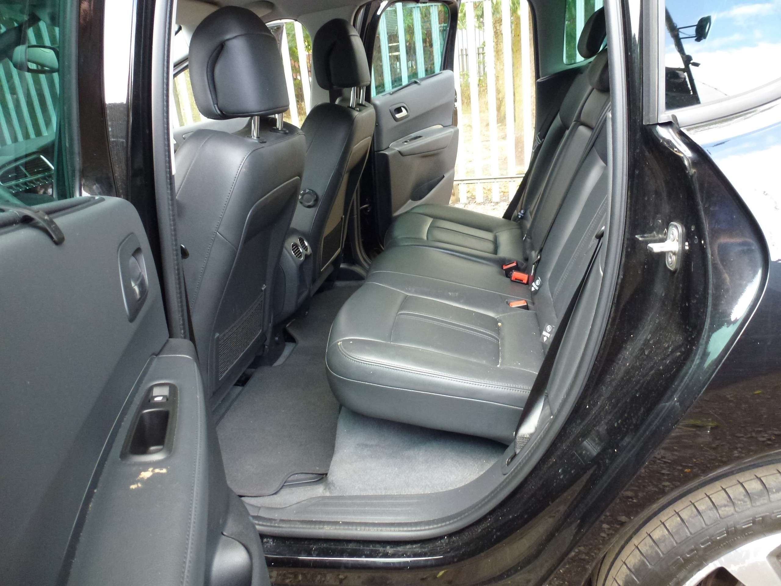 2015 PEUGEOT 3008 2015 PEUGEOT 3008