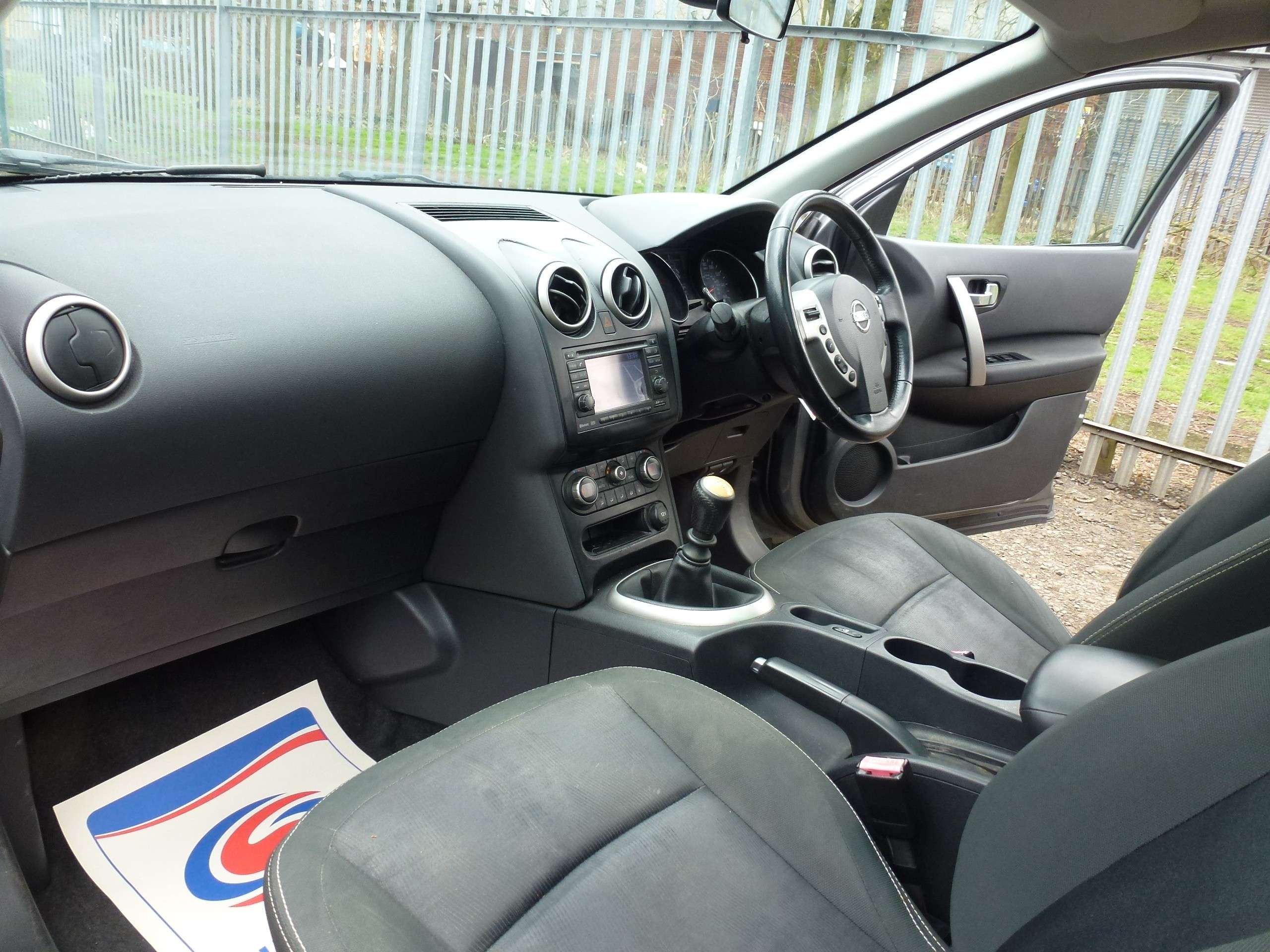 2011 NISSAN QASHQAI+2 2011 NISSAN QASHQAI+2