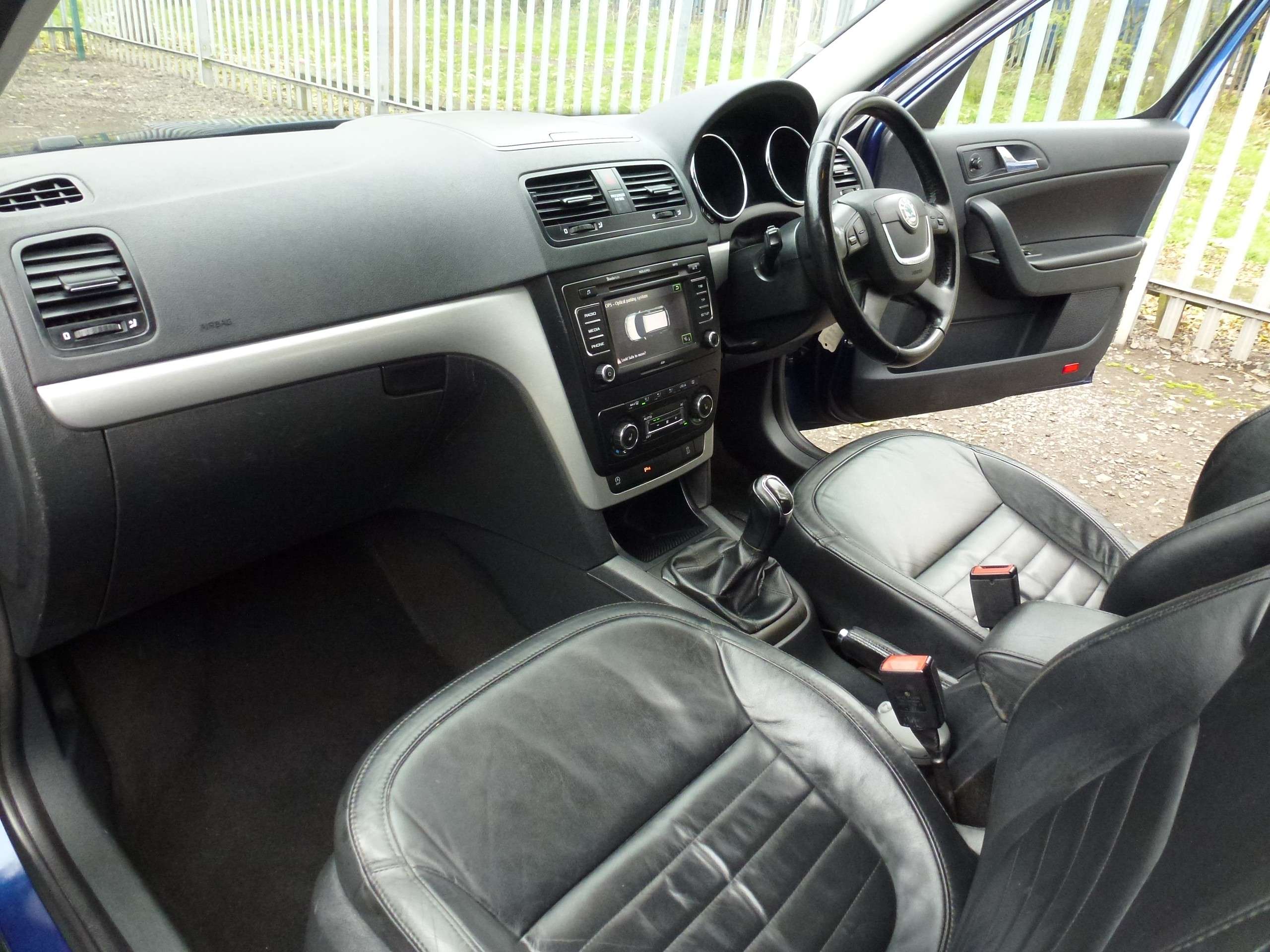 2012 SKODA YETI 2012 SKODA YETI