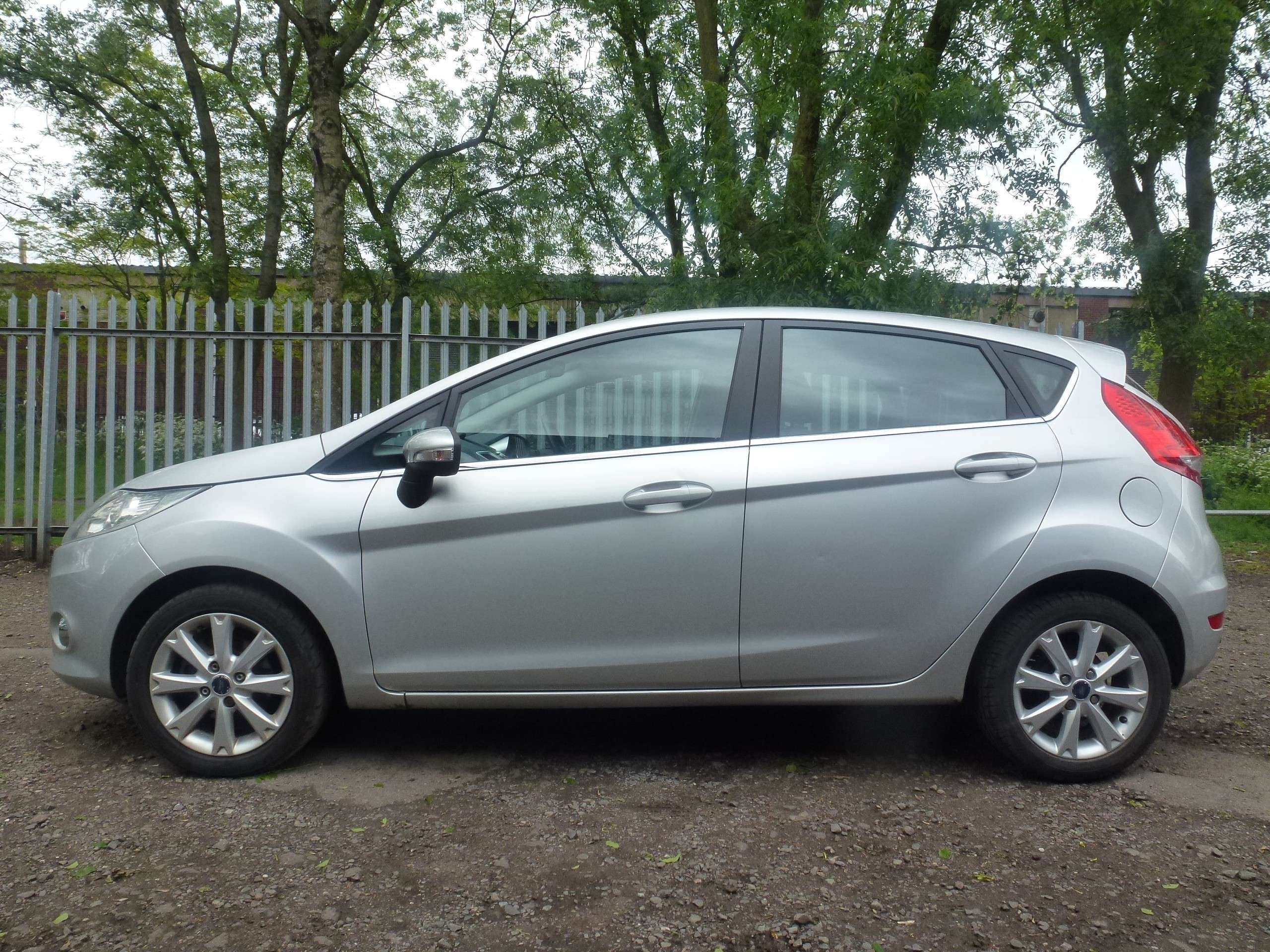 2009 FORD FIESTA 2009 FORD FIESTA