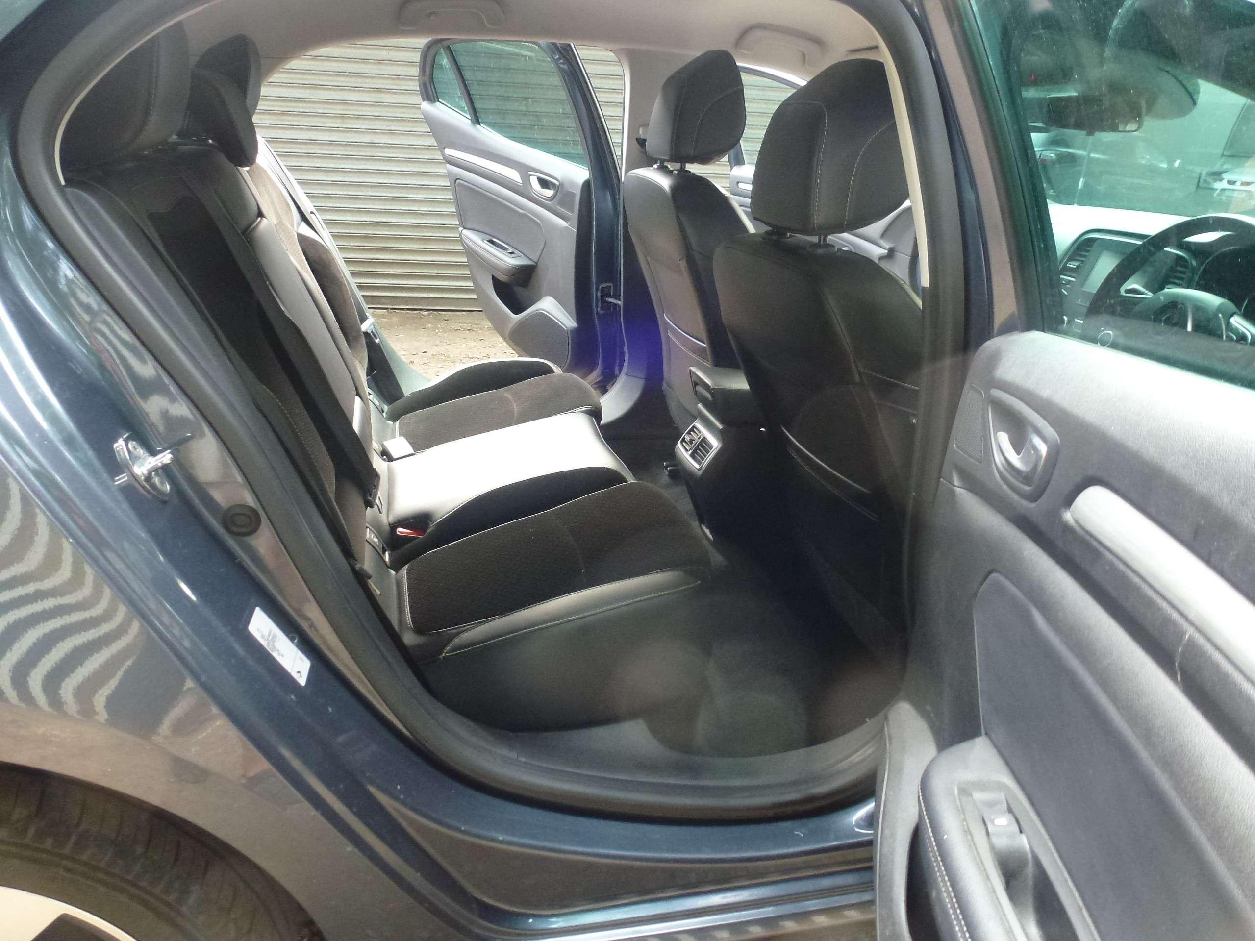 2017 RENAULT MEGANE 2017 RENAULT MEGANE