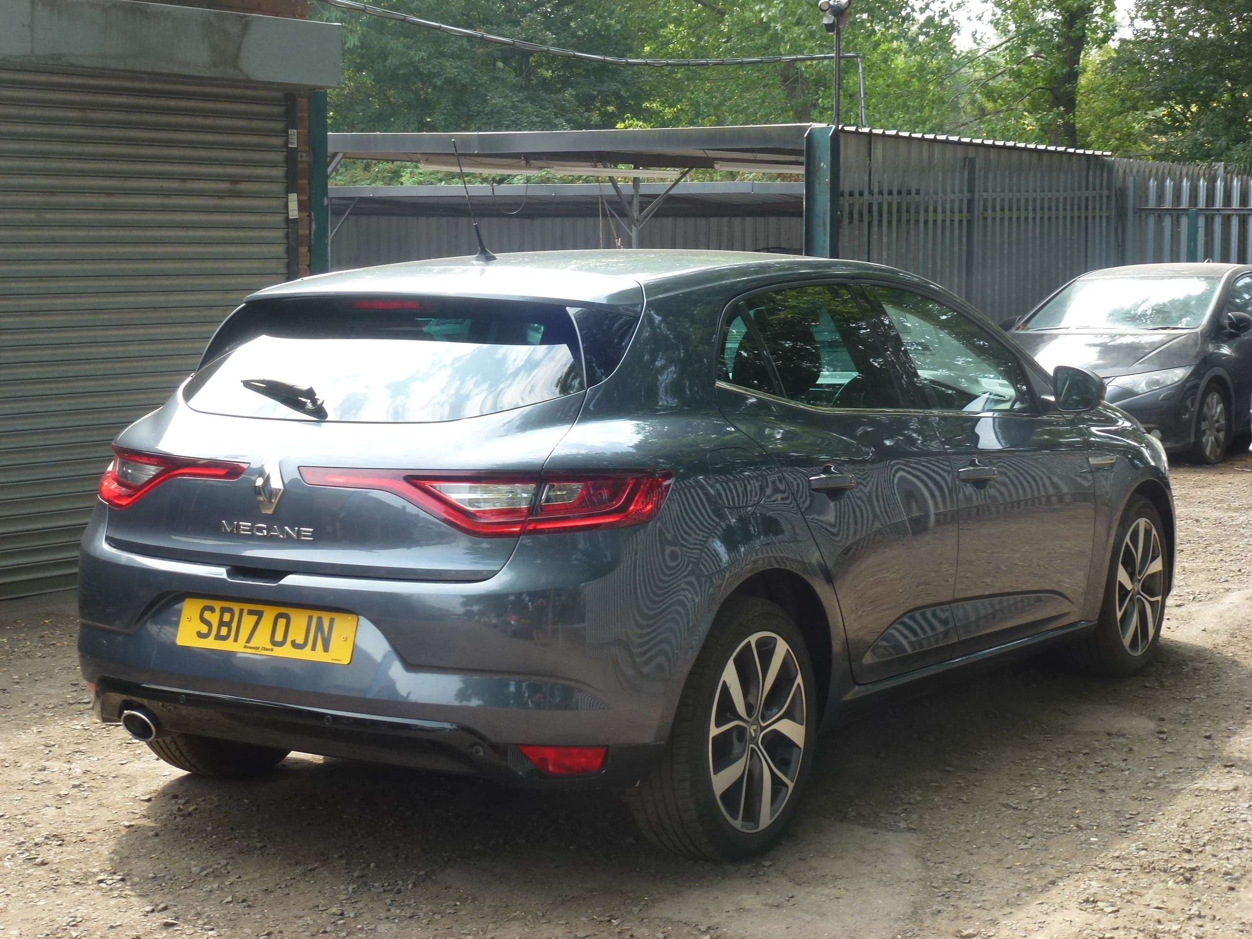 A 2017 RENAULT MEGANE 1.5 dCi Dynamique Nav Hatchback 5dr Diesel Manual Euro 6 (s/s) (110 ps) A 2017 RENAULT MEGANE 1.5 dCi Dynamique Nav Hatchback 5dr Diesel Manual Euro 6 (s/s) (110 ps)