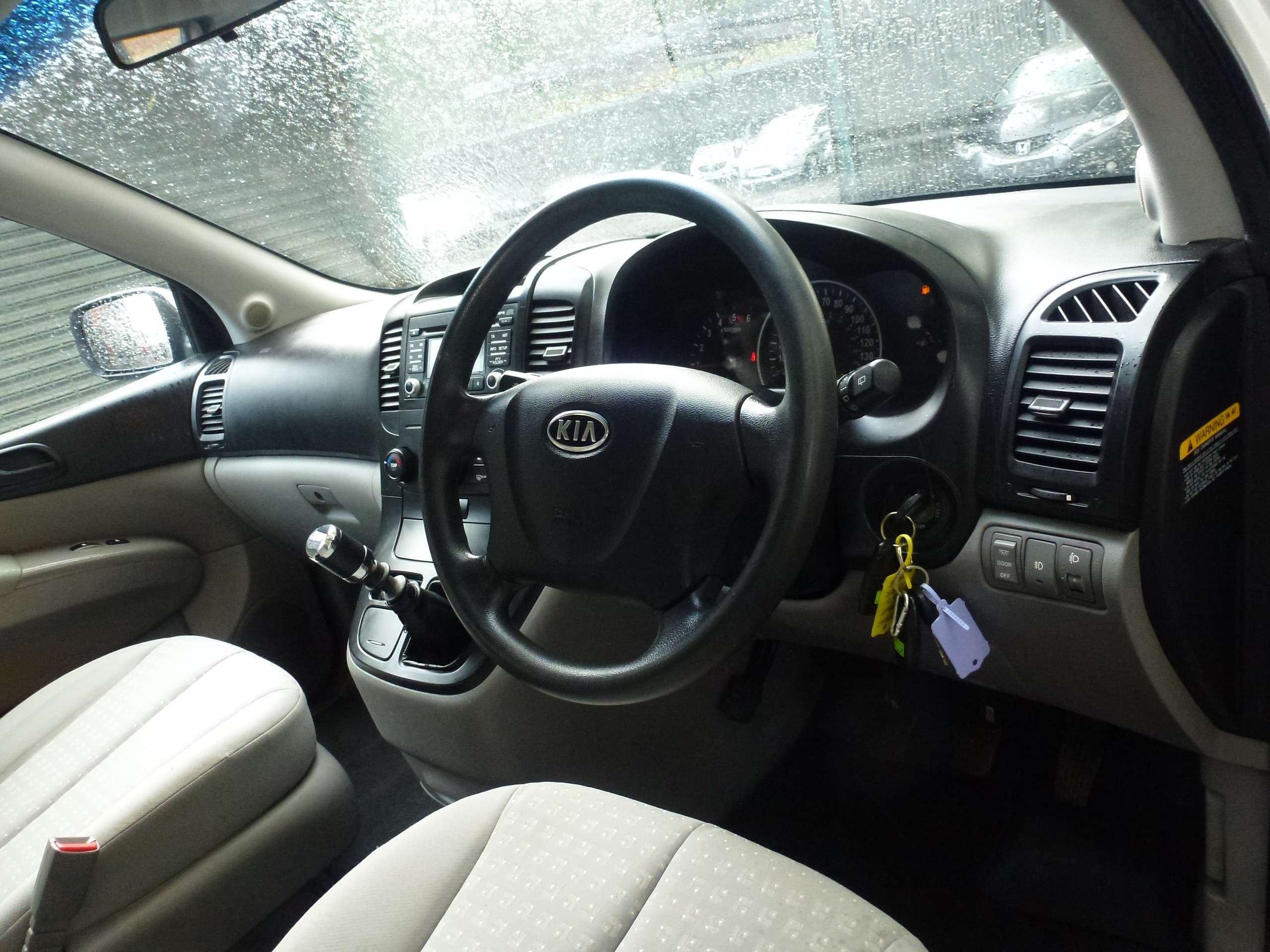 2011 KIA SEDONA 2011 KIA SEDONA