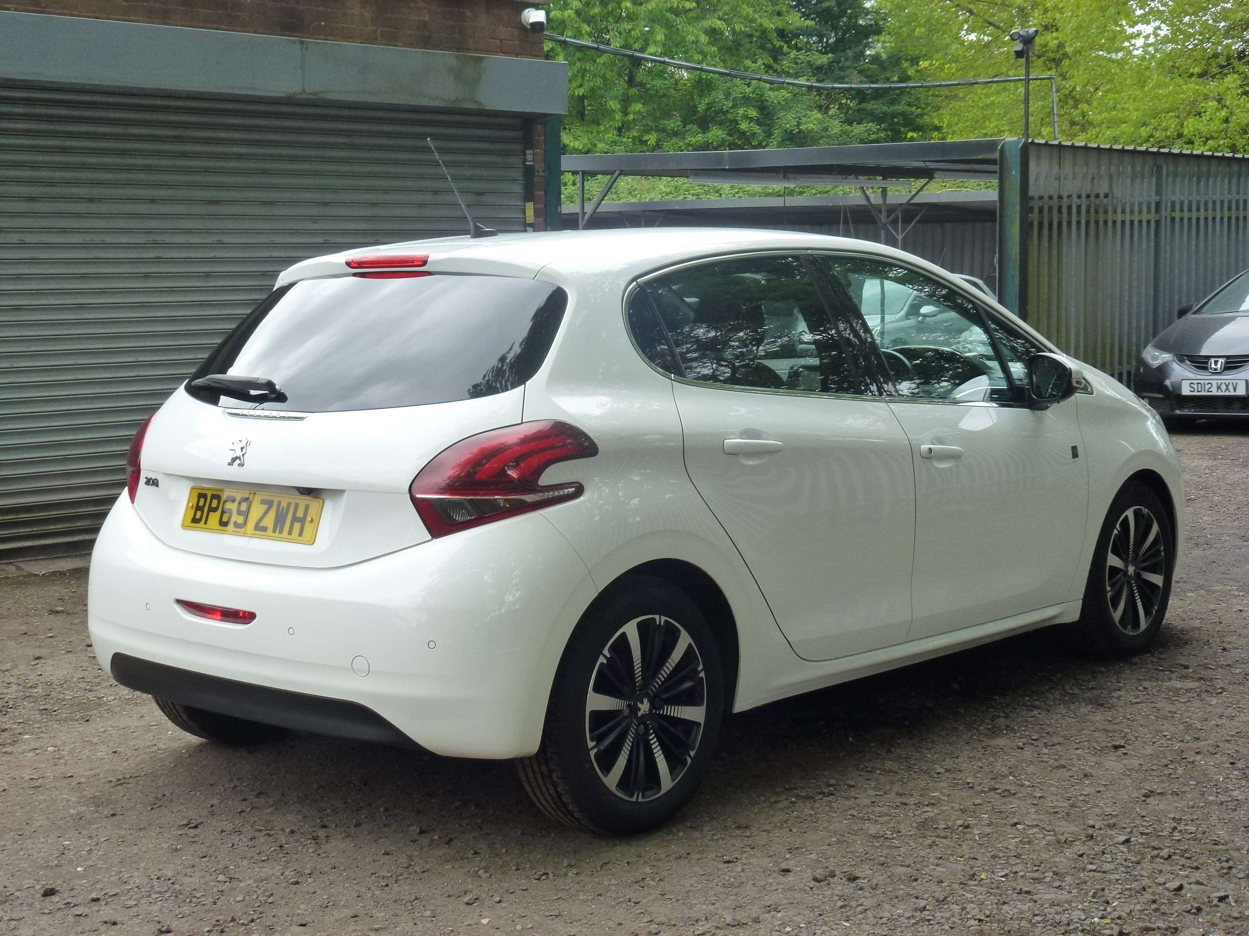 2019 PEUGEOT 208 2019 PEUGEOT 208