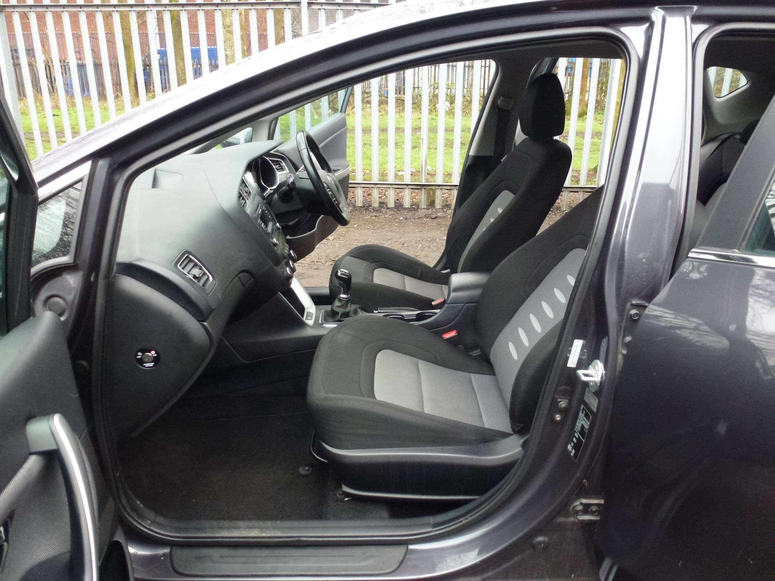 2012 KIA CEED 2012 KIA CEED