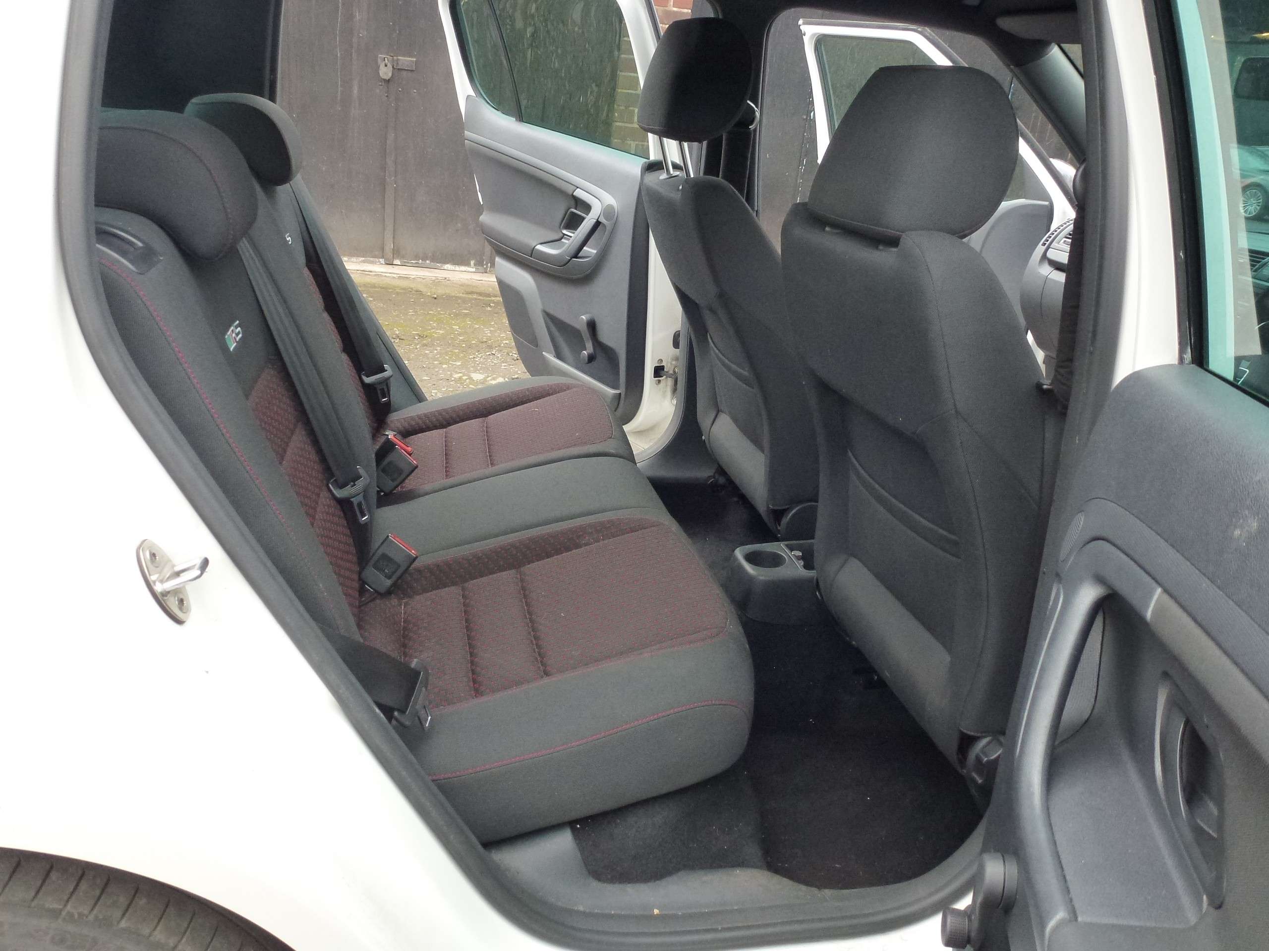 2014 SKODA FABIA 2014 SKODA FABIA