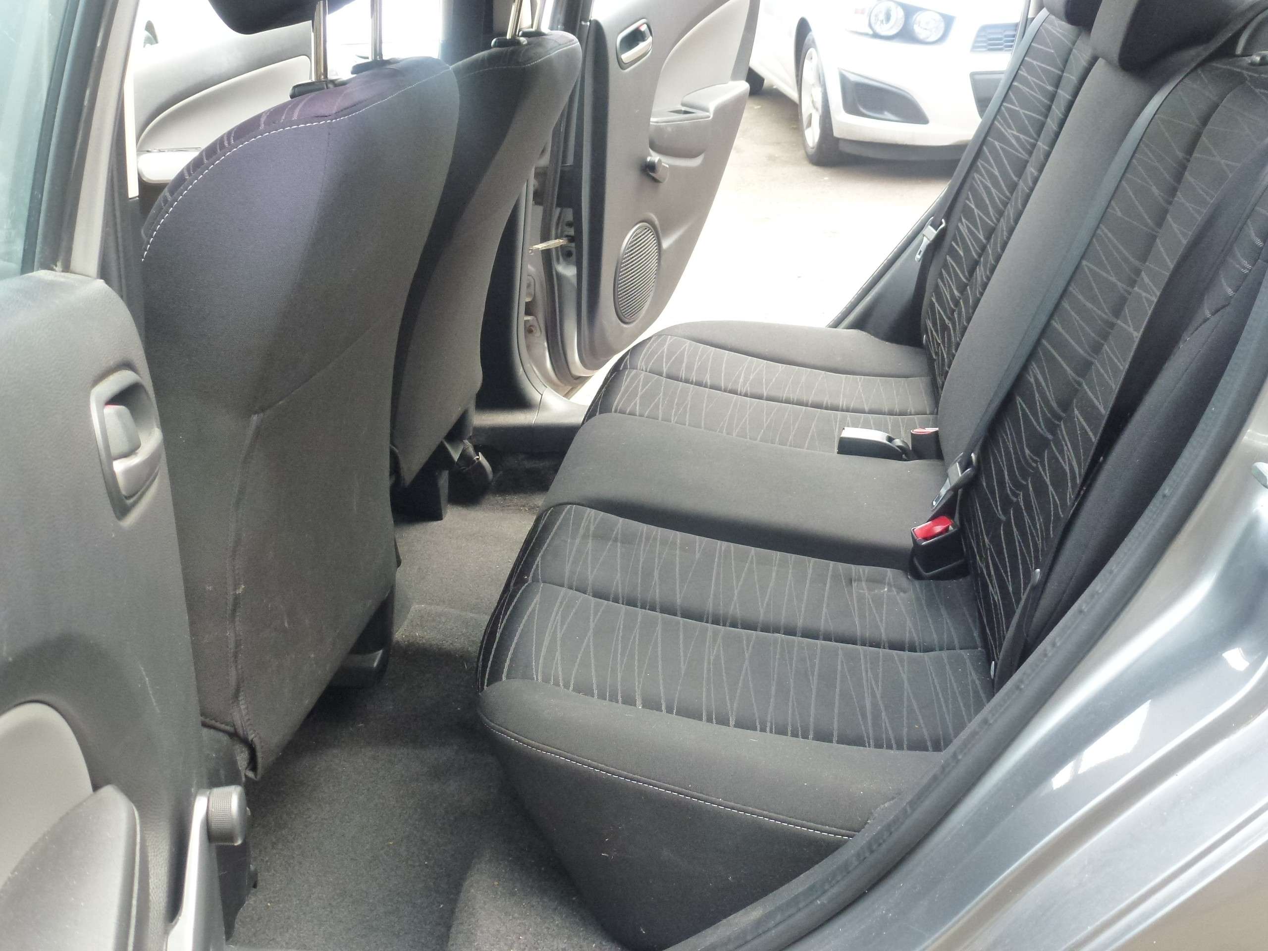 2010 MAZDA MAZDA2 2010 MAZDA MAZDA2