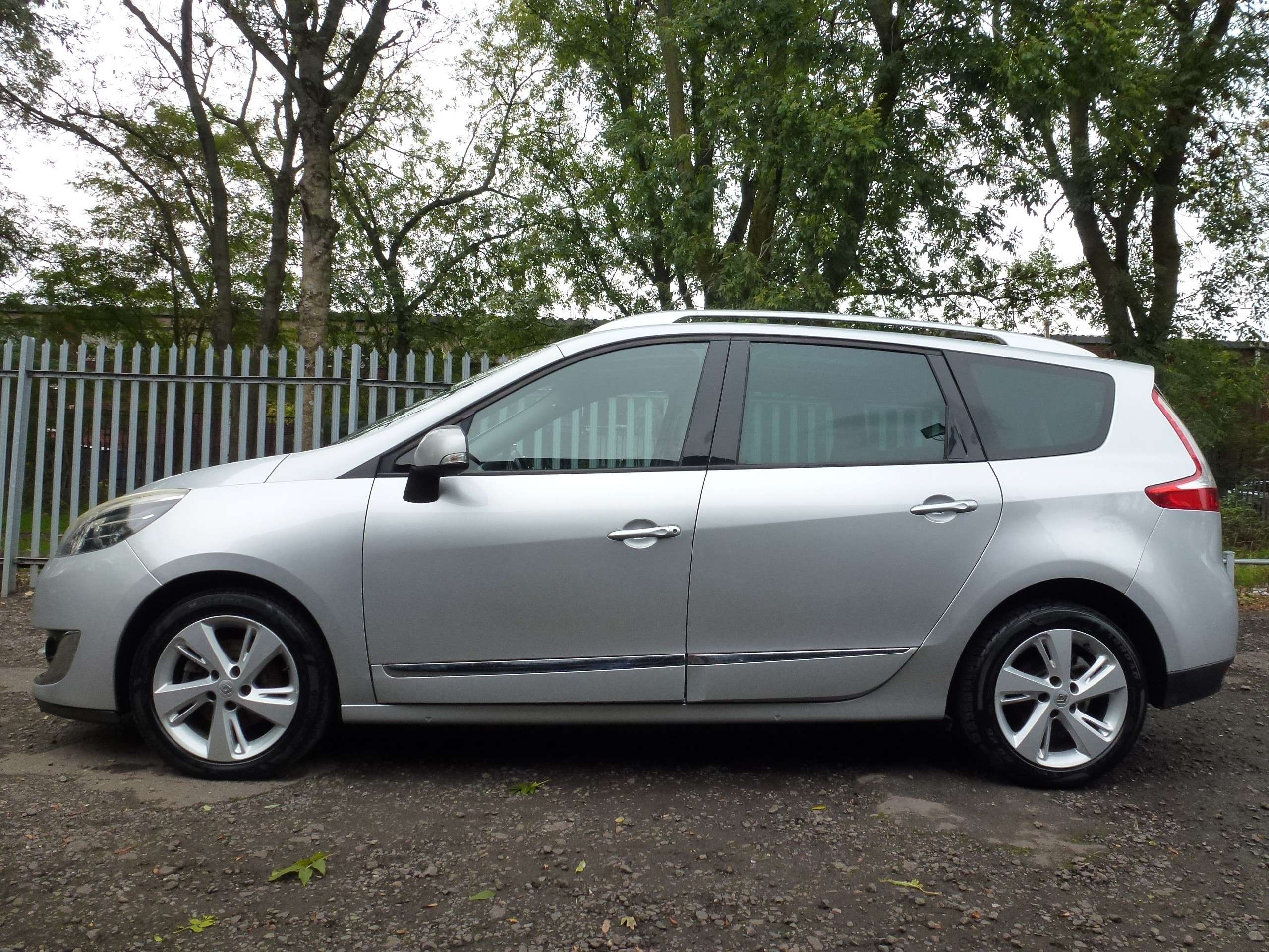 2013 RENAULT GRAND SCENIC 2013 RENAULT GRAND SCENIC