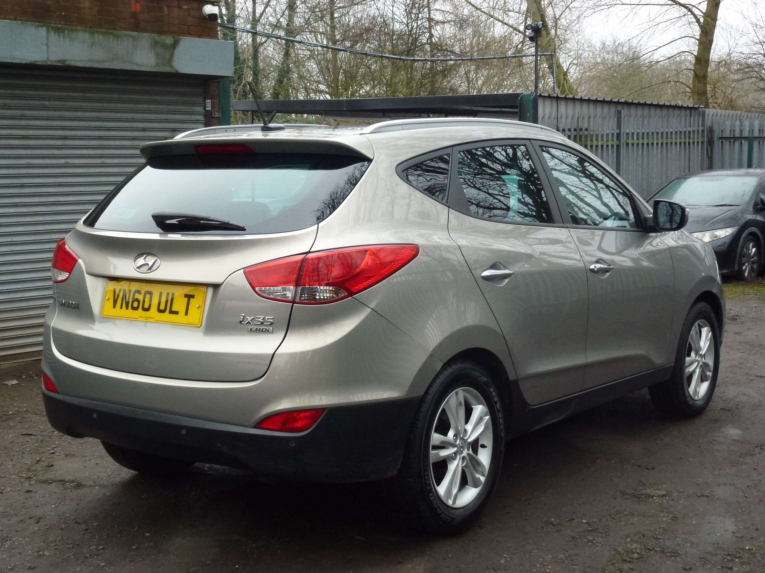 A 2010 HYUNDAI IX35 1.7 CRDi Premium SUV 5dr Diesel Manual Euro 5 (s/s) (115 ps) A 2010 HYUNDAI IX35 1.7 CRDi Premium SUV 5dr Diesel Manual Euro 5 (s/s) (115 ps)
