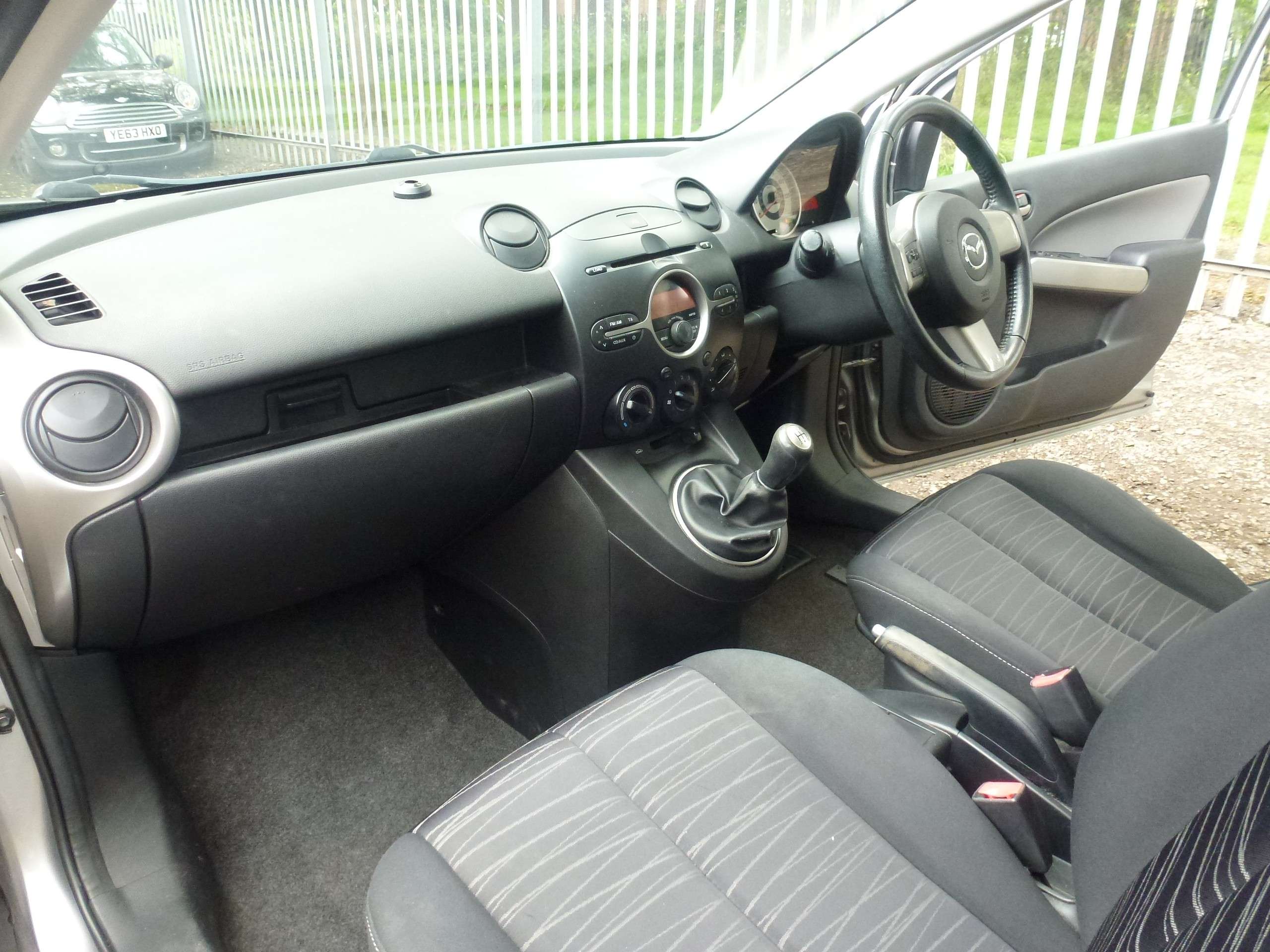 2010 MAZDA MAZDA2 2010 MAZDA MAZDA2