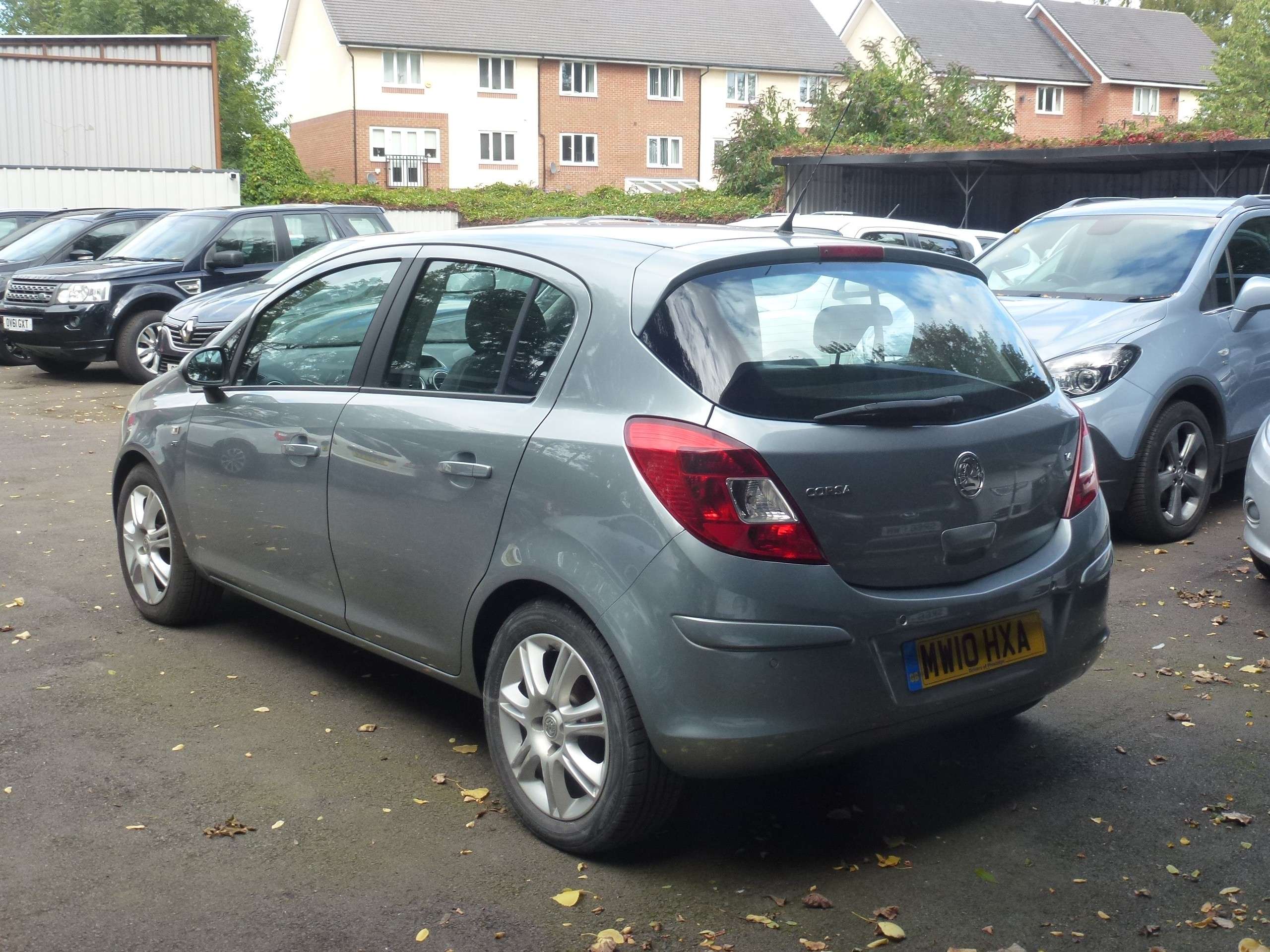 A 2010 VAUXHALL CORSA 1.4i 16v SE Hatchback 5dr Petrol Automatic (a/c) (138 g/km, 99 bhp) A 2010 VAUXHALL CORSA 1.4i 16v SE Hatchback 5dr Petrol Automatic (a/c) (138 g/km, 99 bhp)