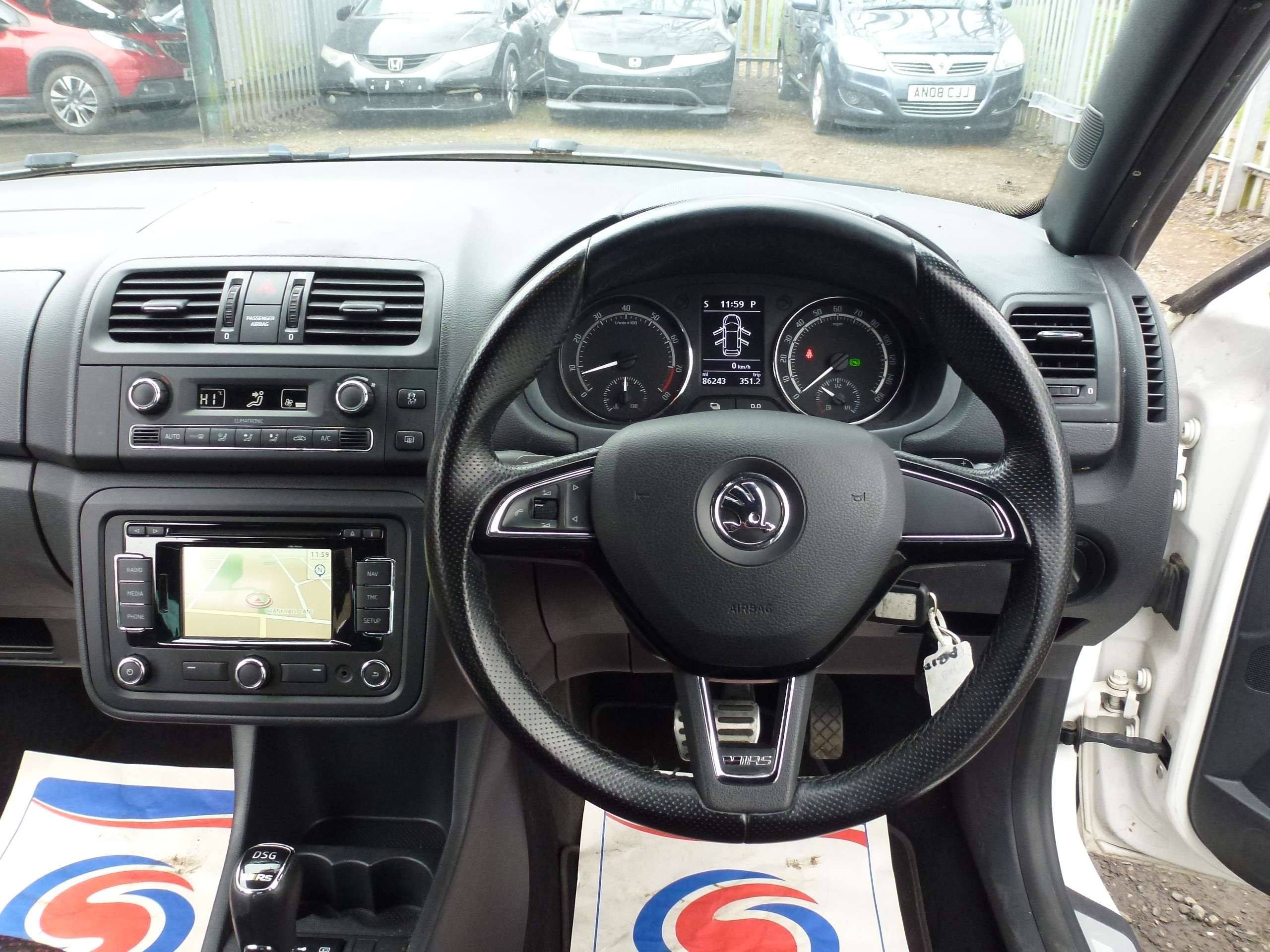 2014 SKODA FABIA 2014 SKODA FABIA