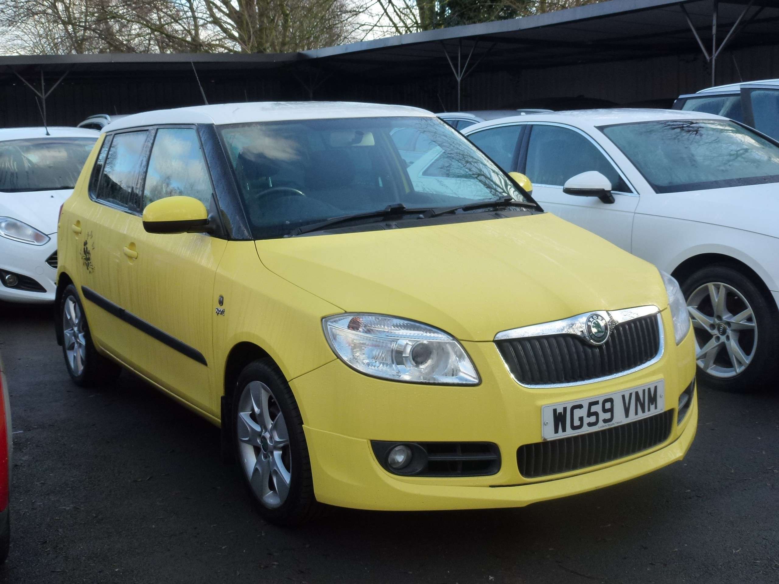 A 2010 SKODA FABIA 1.2 HTP 12V Sport Hatchback 5dr Petrol Manual (140 g/km, 70 bhp) A 2010 SKODA FABIA 1.2 HTP 12V Sport Hatchback 5dr Petrol Manual (140 g/km, 70 bhp)