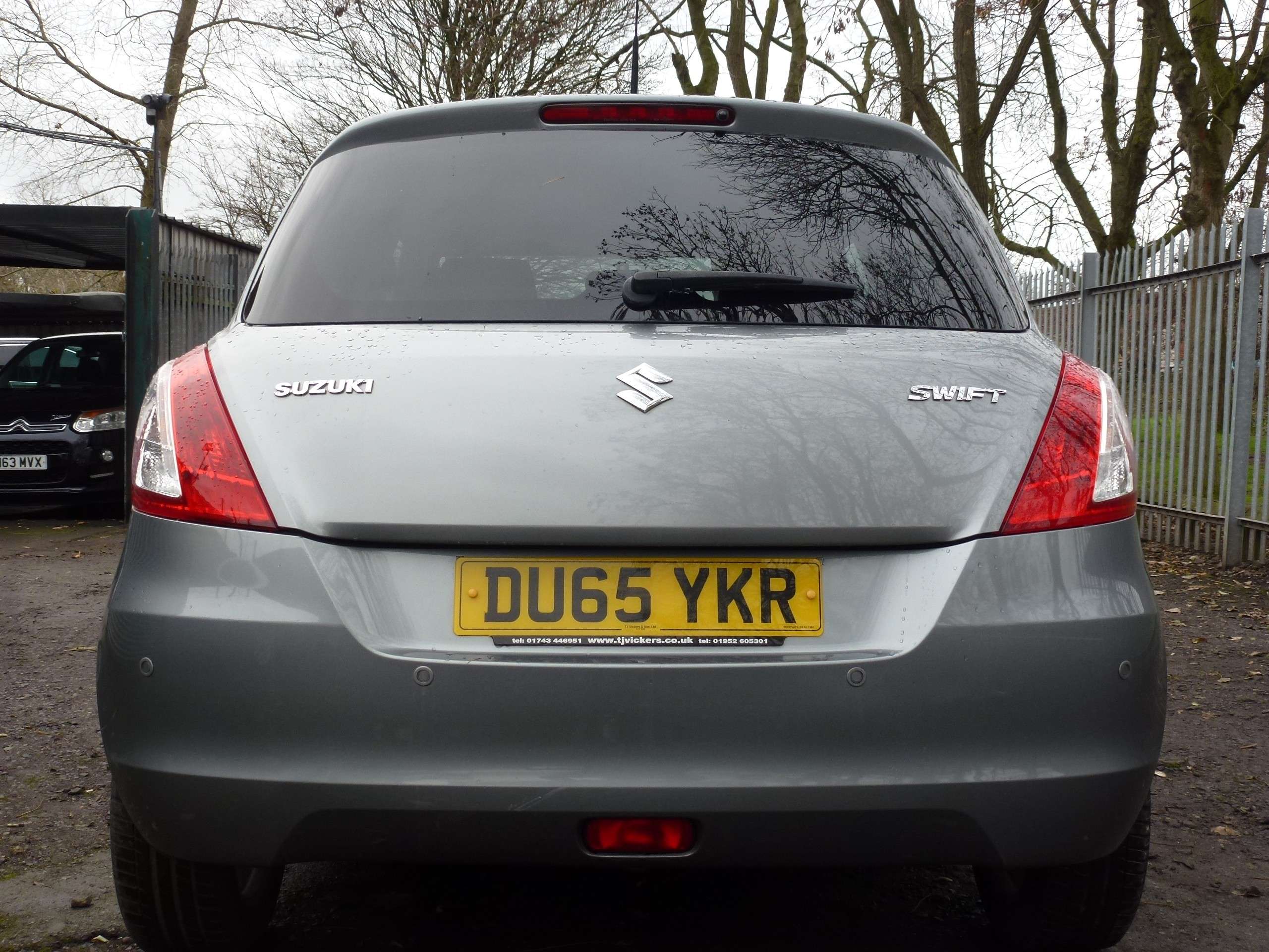 2015 SUZUKI SWIFT 2015 SUZUKI SWIFT