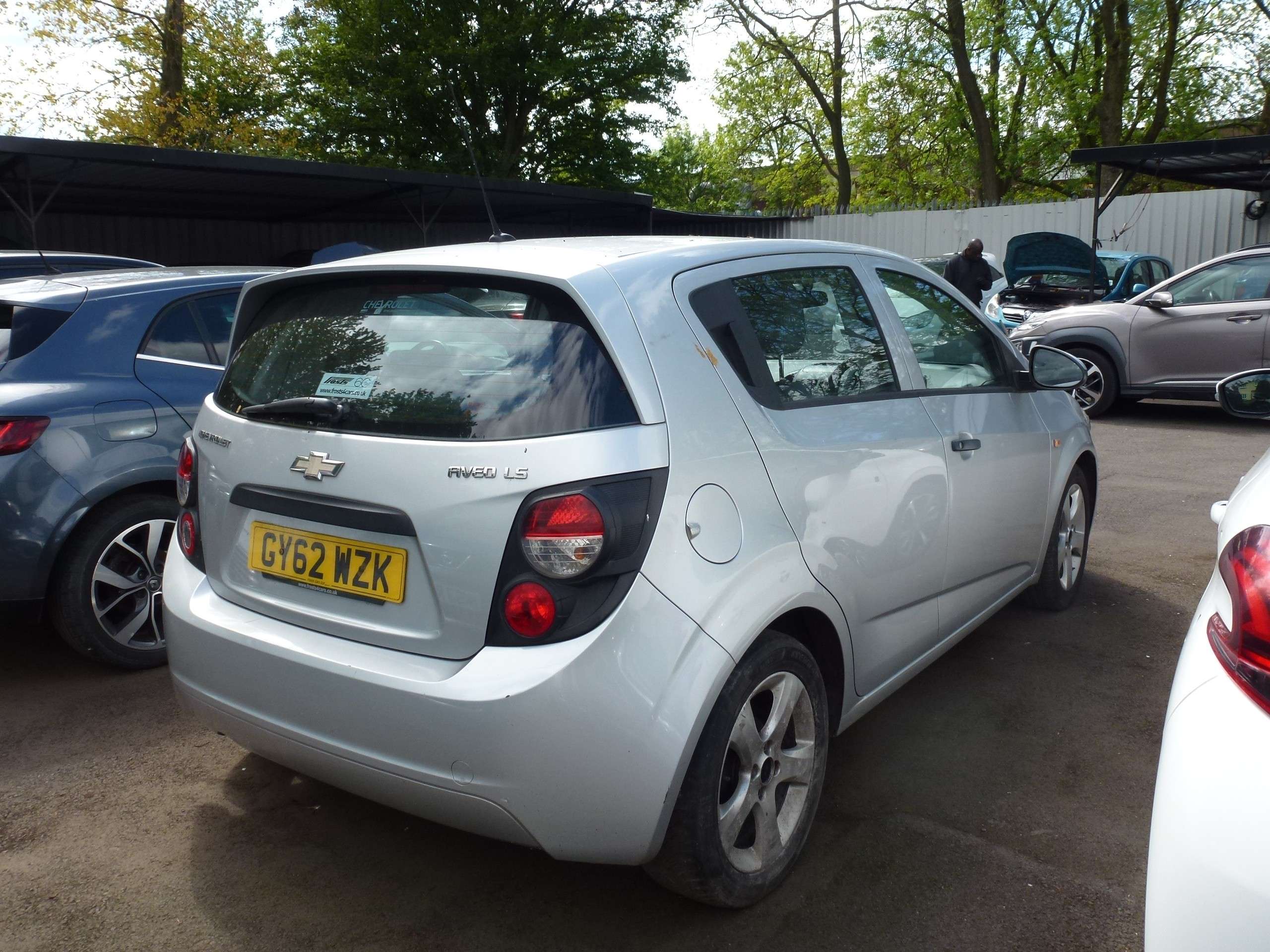 A 2013 CHEVROLET AVEO 1.2 LS Hatchback 5dr Petrol Manual Euro 5 (s/s) (86 ps) A 2013 CHEVROLET AVEO 1.2 LS Hatchback 5dr Petrol Manual Euro 5 (s/s) (86 ps)