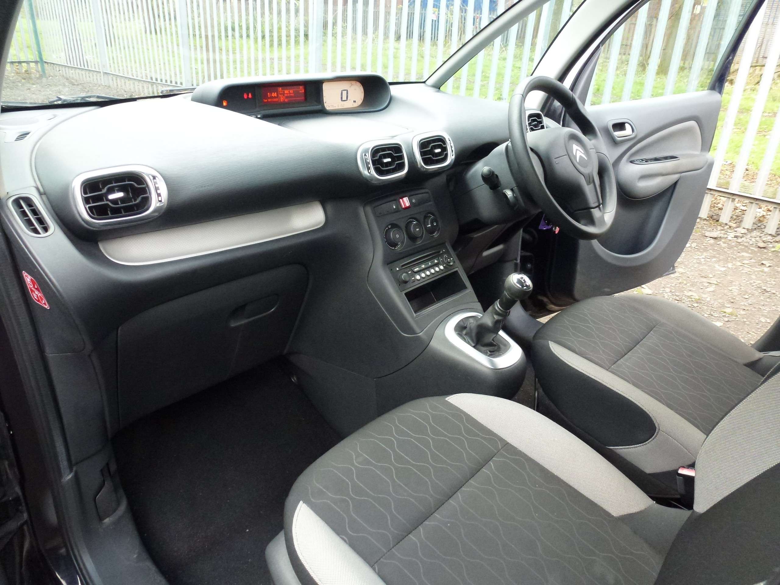 2014 CITROEN C3 PICASSO 2014 CITROEN C3 PICASSO