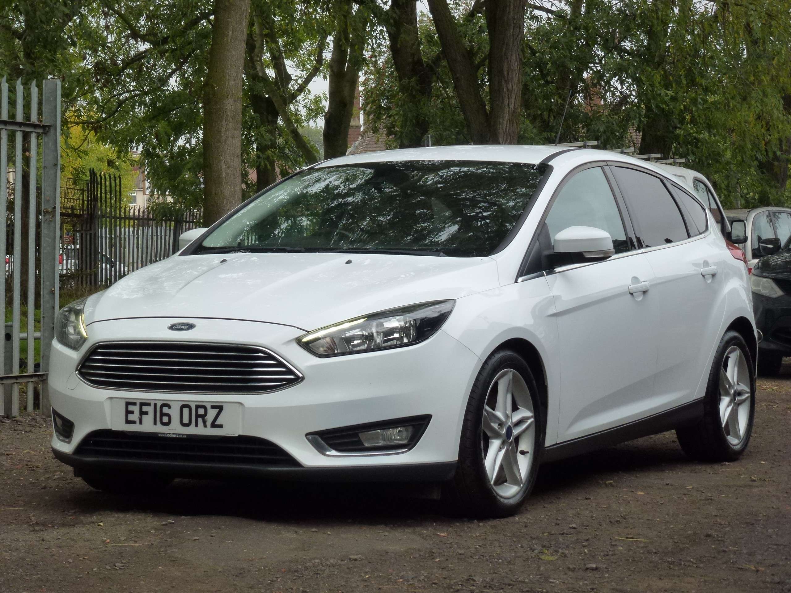 A 2016 FORD FOCUS 1.5T EcoBoost Titanium Hatchback 5dr Petrol Auto Euro 6 (s/s) (150 ps) A 2016 FORD FOCUS 1.5T EcoBoost Titanium Hatchback 5dr Petrol Auto Euro 6 (s/s) (150 ps)