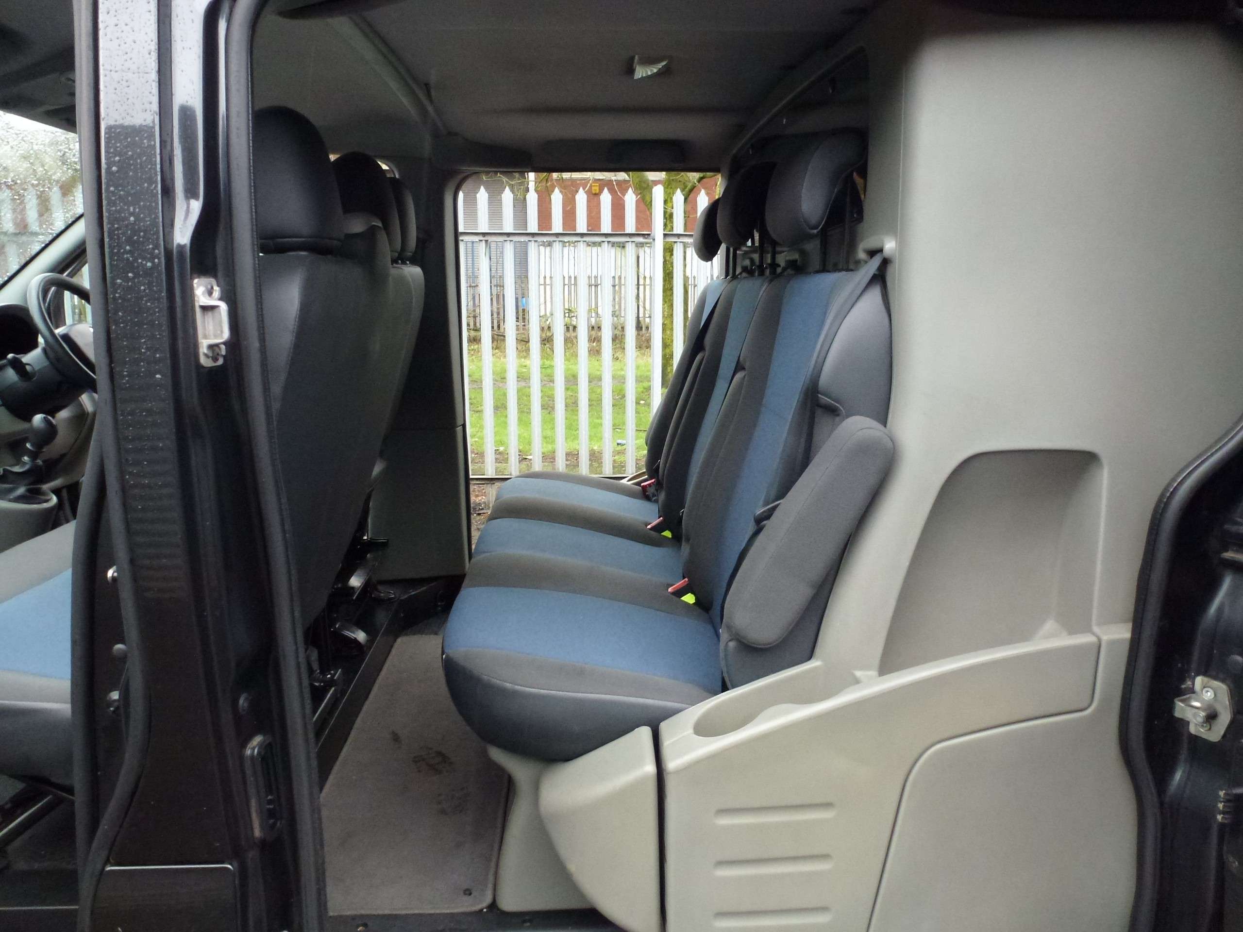 2011 RENAULT TRAFIC 2011 RENAULT TRAFIC