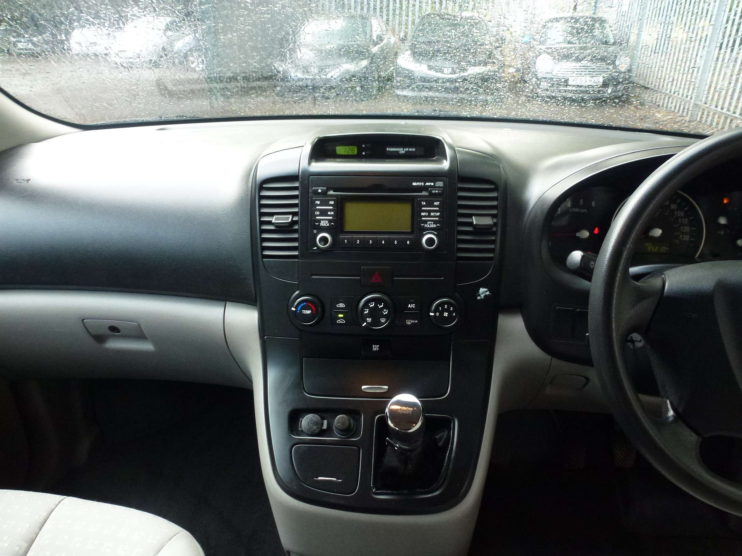 2011 KIA SEDONA 2011 KIA SEDONA