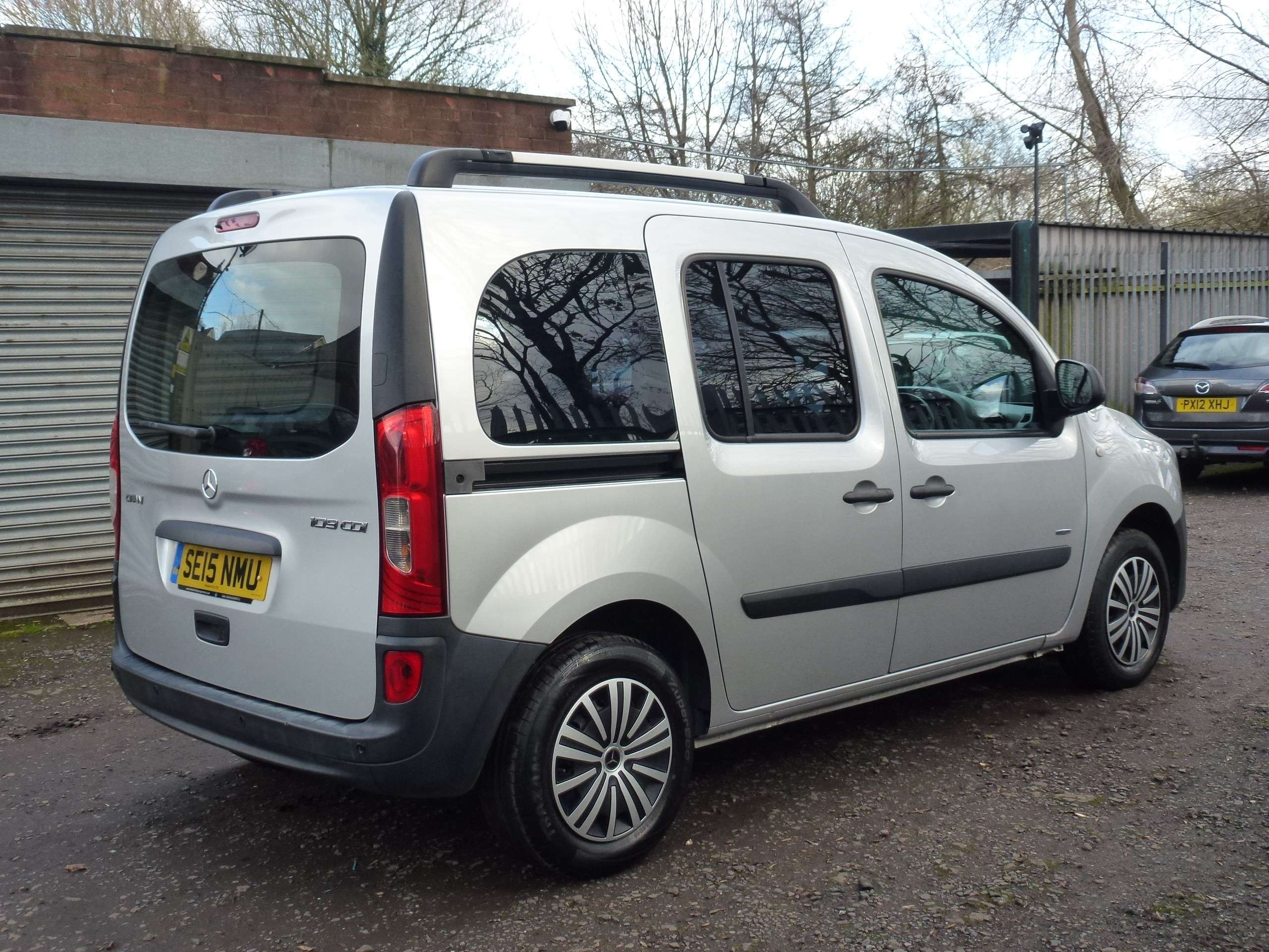 A 2015 MERCEDES CITAN 109 CDI TRAVELINER A 2015 MERCEDES CITAN 109 CDI TRAVELINER