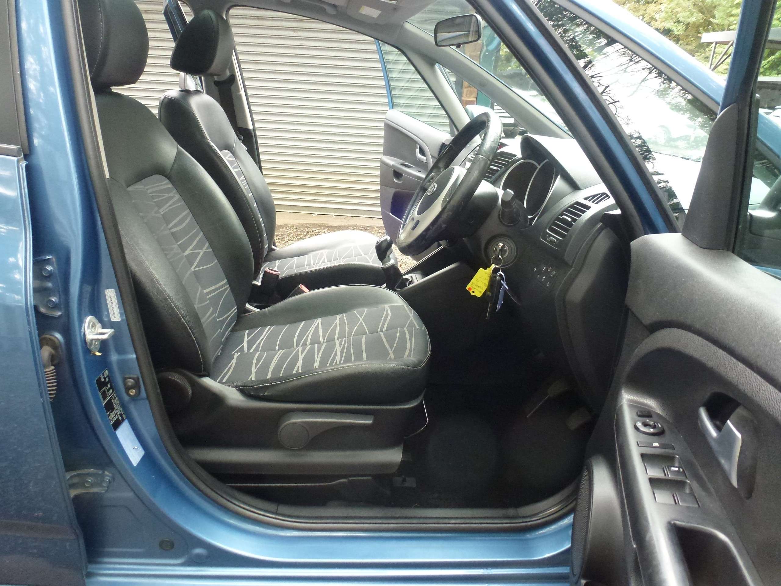 2012 KIA VENGA 2012 KIA VENGA