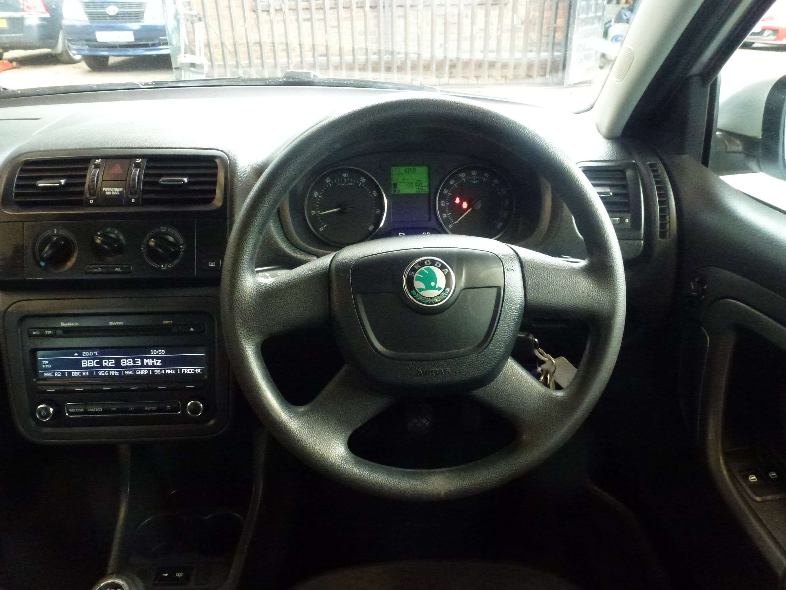 2012 SKODA FABIA 2012 SKODA FABIA