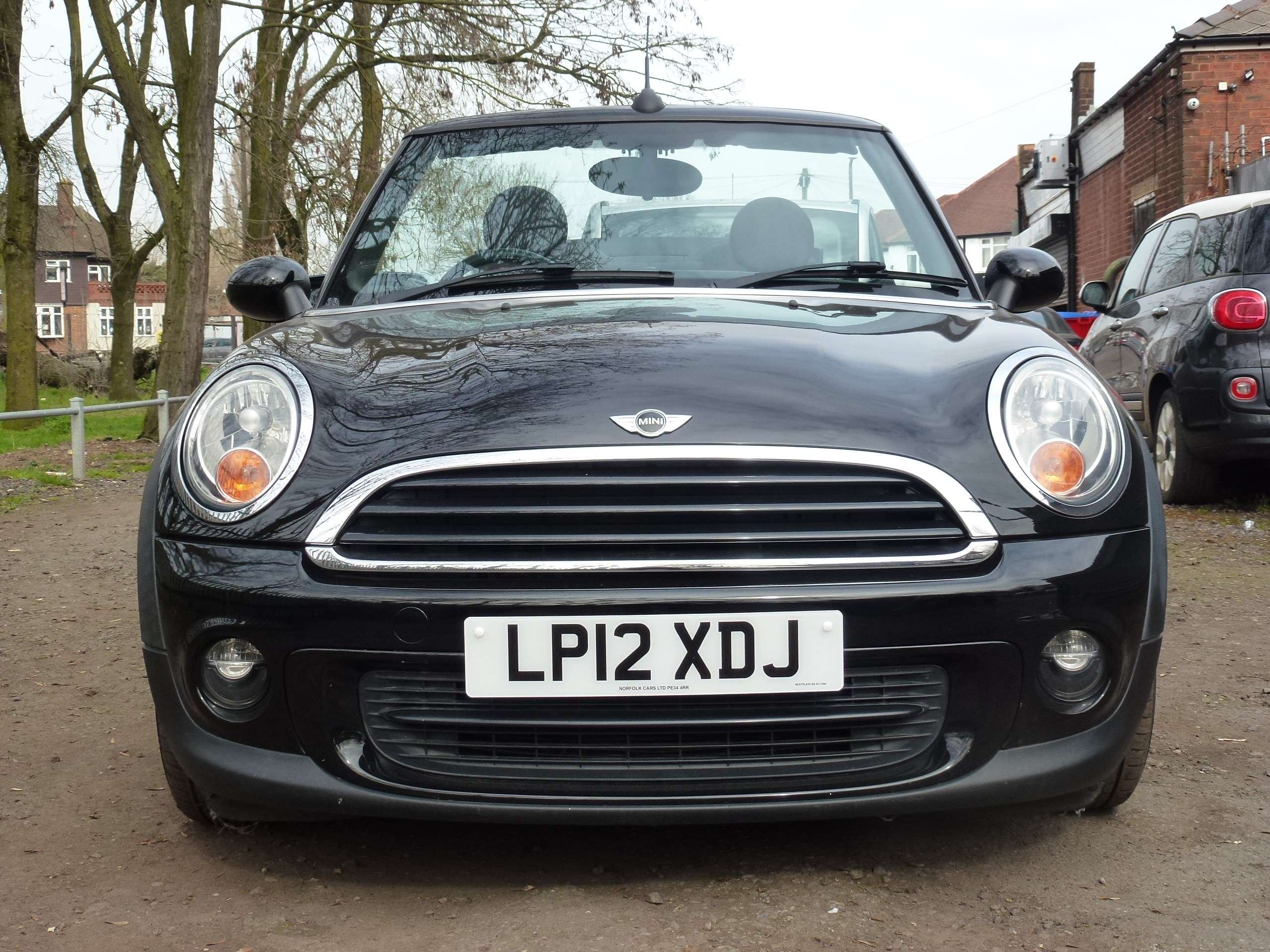 2012 MINI CONVERTIBLE 2012 MINI CONVERTIBLE