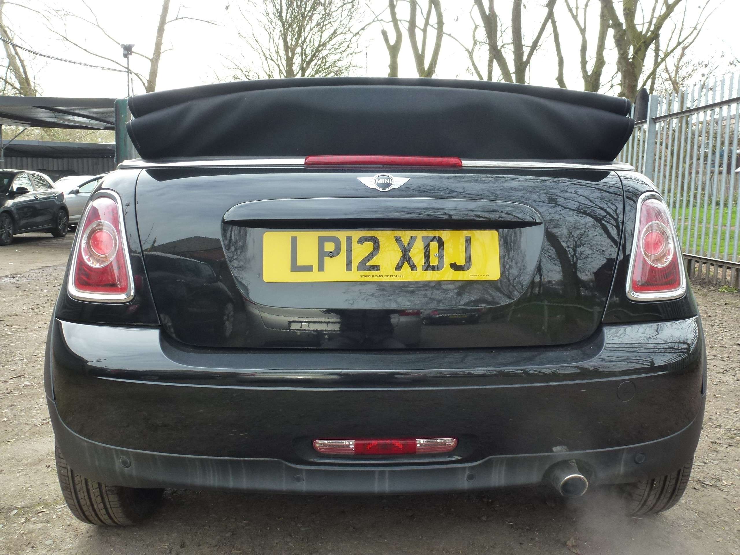 2012 MINI CONVERTIBLE 2012 MINI CONVERTIBLE