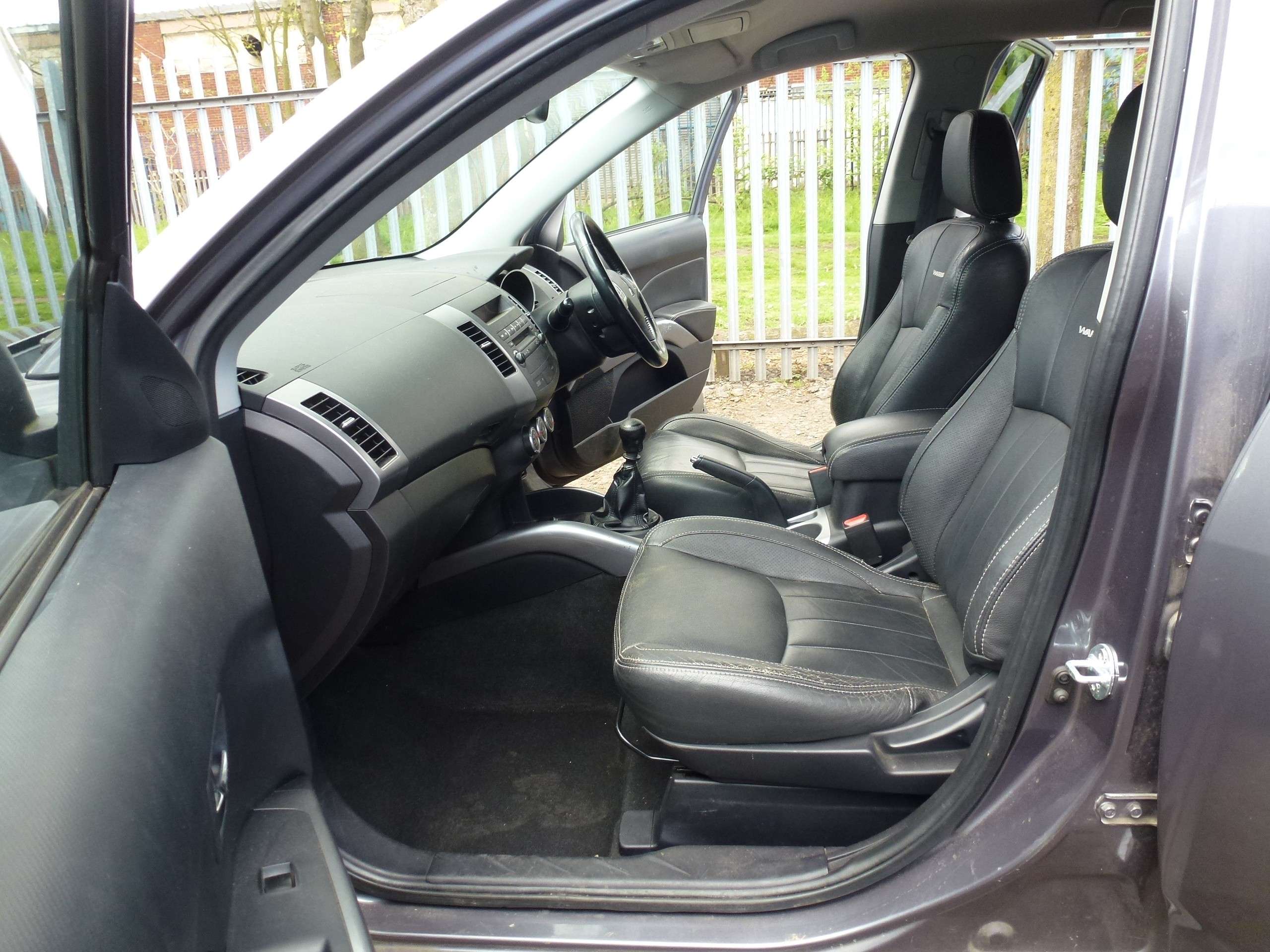 2008 MITSUBISHI OUTLANDER 2008 MITSUBISHI OUTLANDER