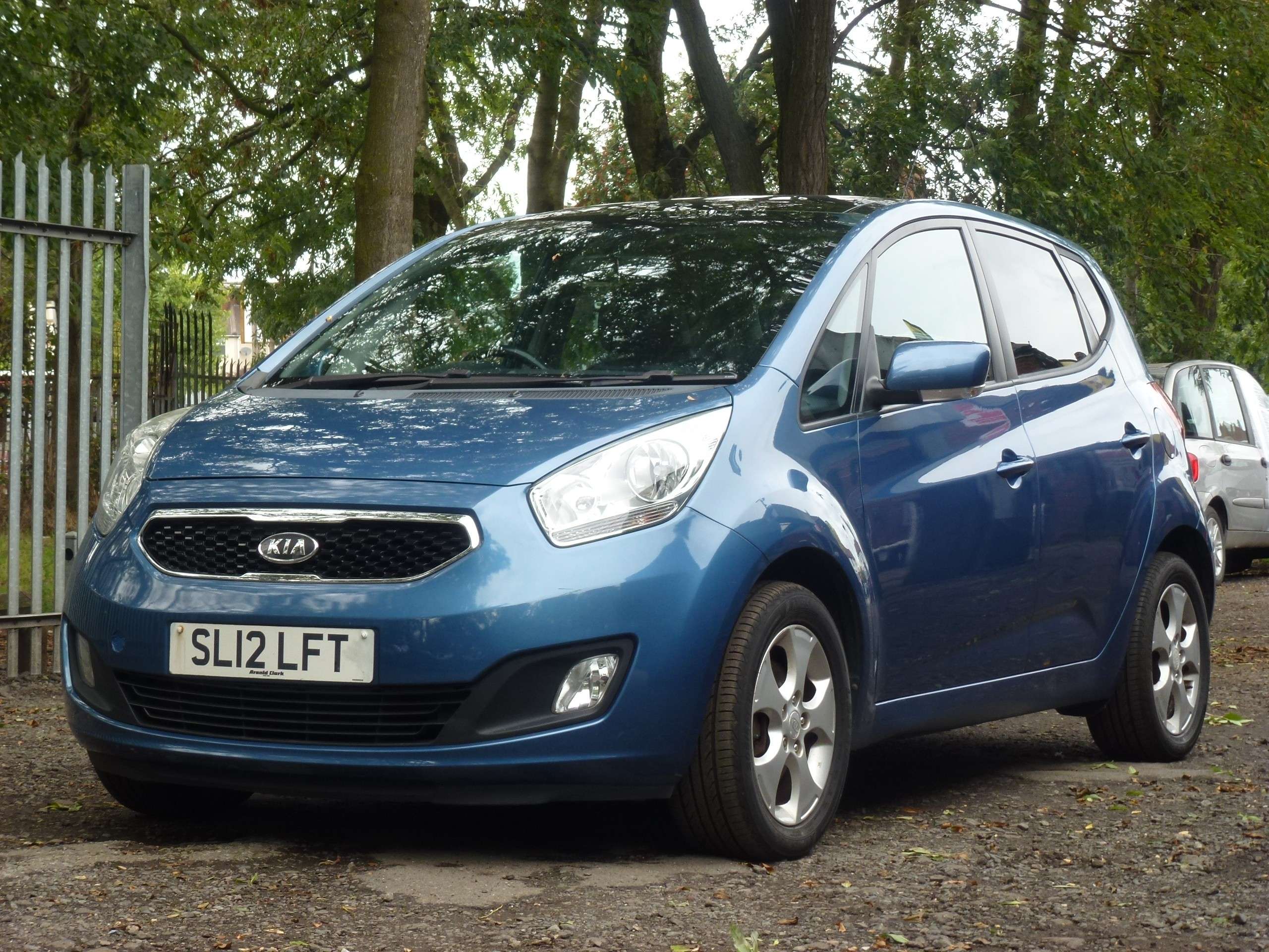 A 2012 KIA VENGA 1.6 EcoDynamics 3 MPV 5dr Petrol Manual Euro 5 (s/s) (123 bhp) A 2012 KIA VENGA 1.6 EcoDynamics 3 MPV 5dr Petrol Manual Euro 5 (s/s) (123 bhp)