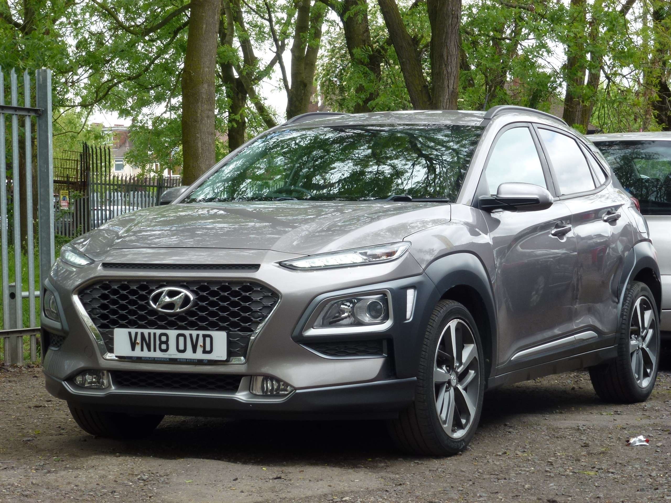 A 2018 HYUNDAI KONA 1.0 T-GDi Blue Drive Premium SE SUV 5dr Petrol Manual Euro 6 (s/s) (120 ps) A 2018 HYUNDAI KONA 1.0 T-GDi Blue Drive Premium SE SUV 5dr Petrol Manual Euro 6 (s/s) (120 ps)