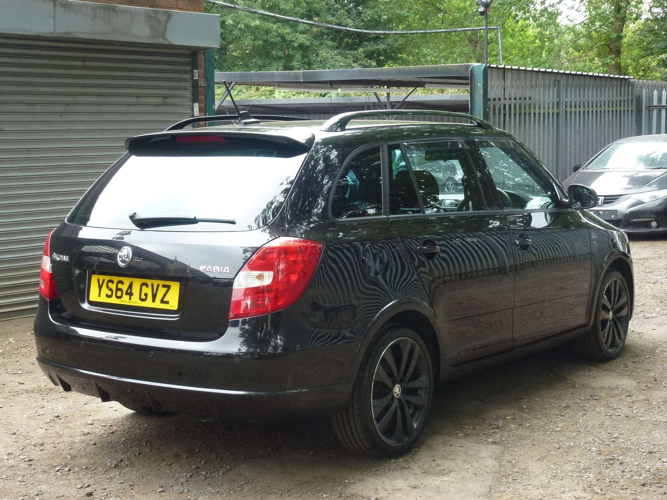 A 2014 SKODA FABIA 1.2 TSI Black Edition Estate 5dr Petrol Manual Euro 5 (105 ps) A 2014 SKODA FABIA 1.2 TSI Black Edition Estate 5dr Petrol Manual Euro 5 (105 ps)