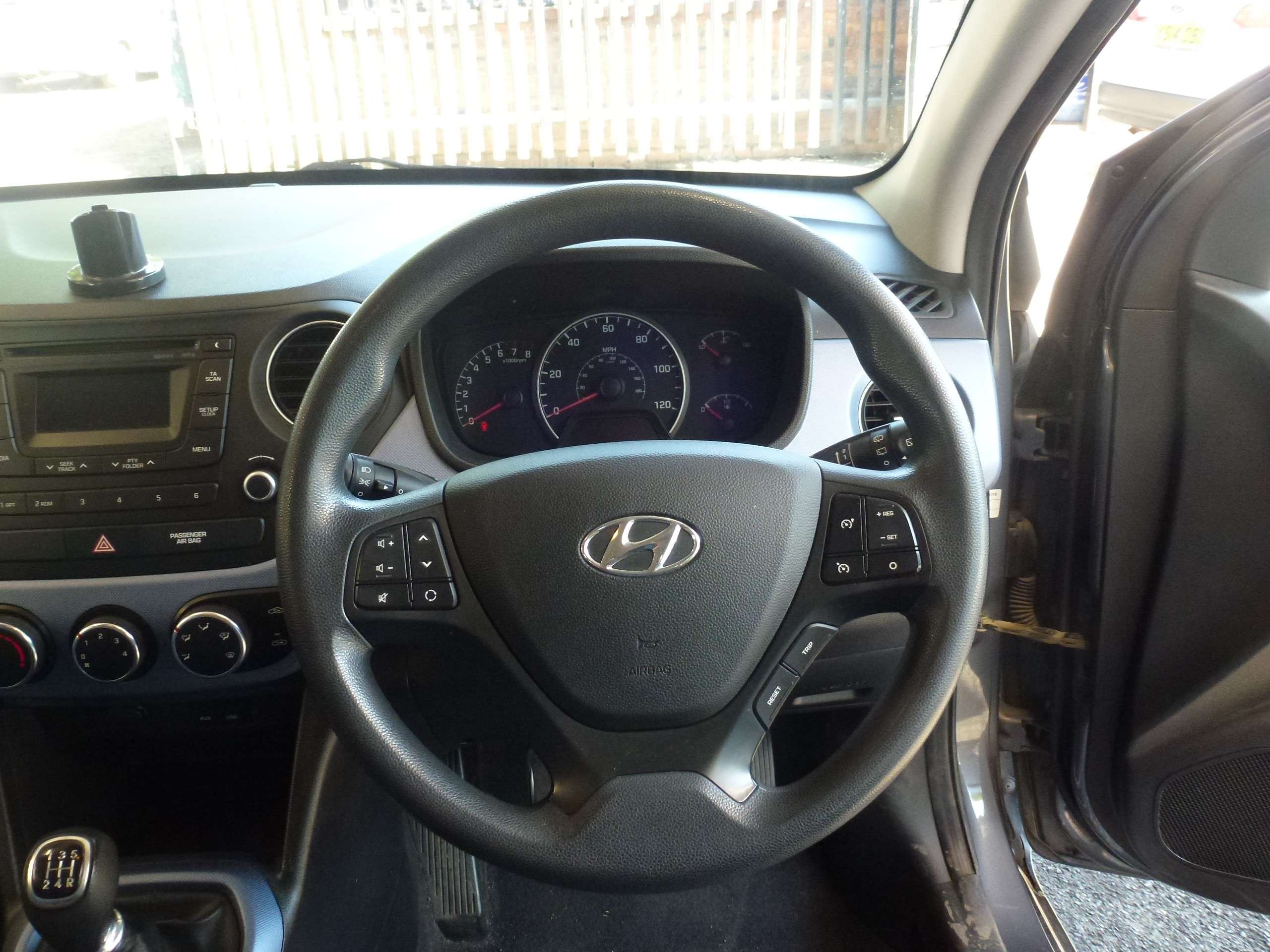 2014 HYUNDAI I10 2014 HYUNDAI I10