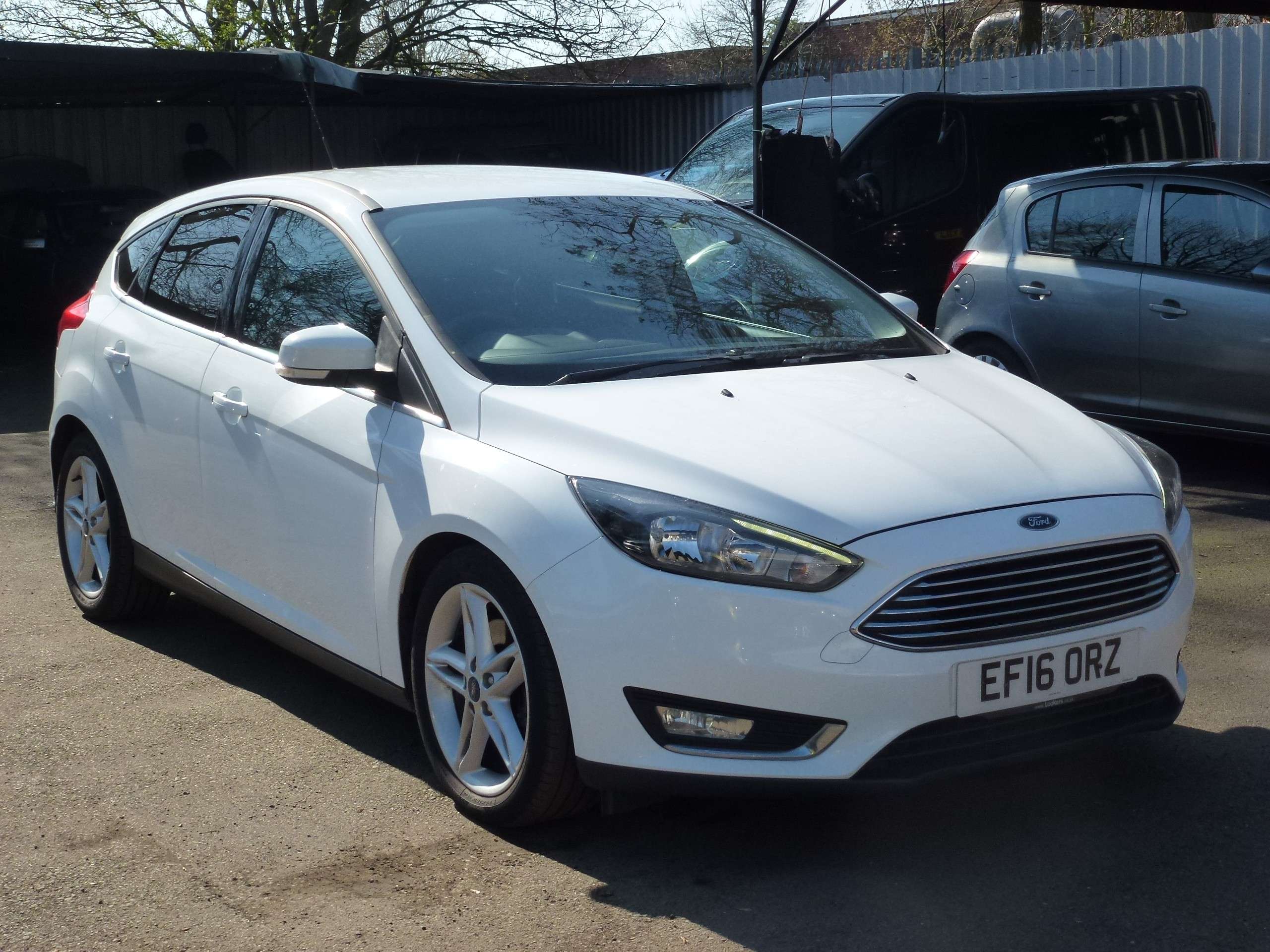 A 2016 FORD FOCUS 1.5T EcoBoost Titanium Hatchback 5dr Petrol Auto Euro 6 (s/s) (150 ps) A 2016 FORD FOCUS 1.5T EcoBoost Titanium Hatchback 5dr Petrol Auto Euro 6 (s/s) (150 ps)