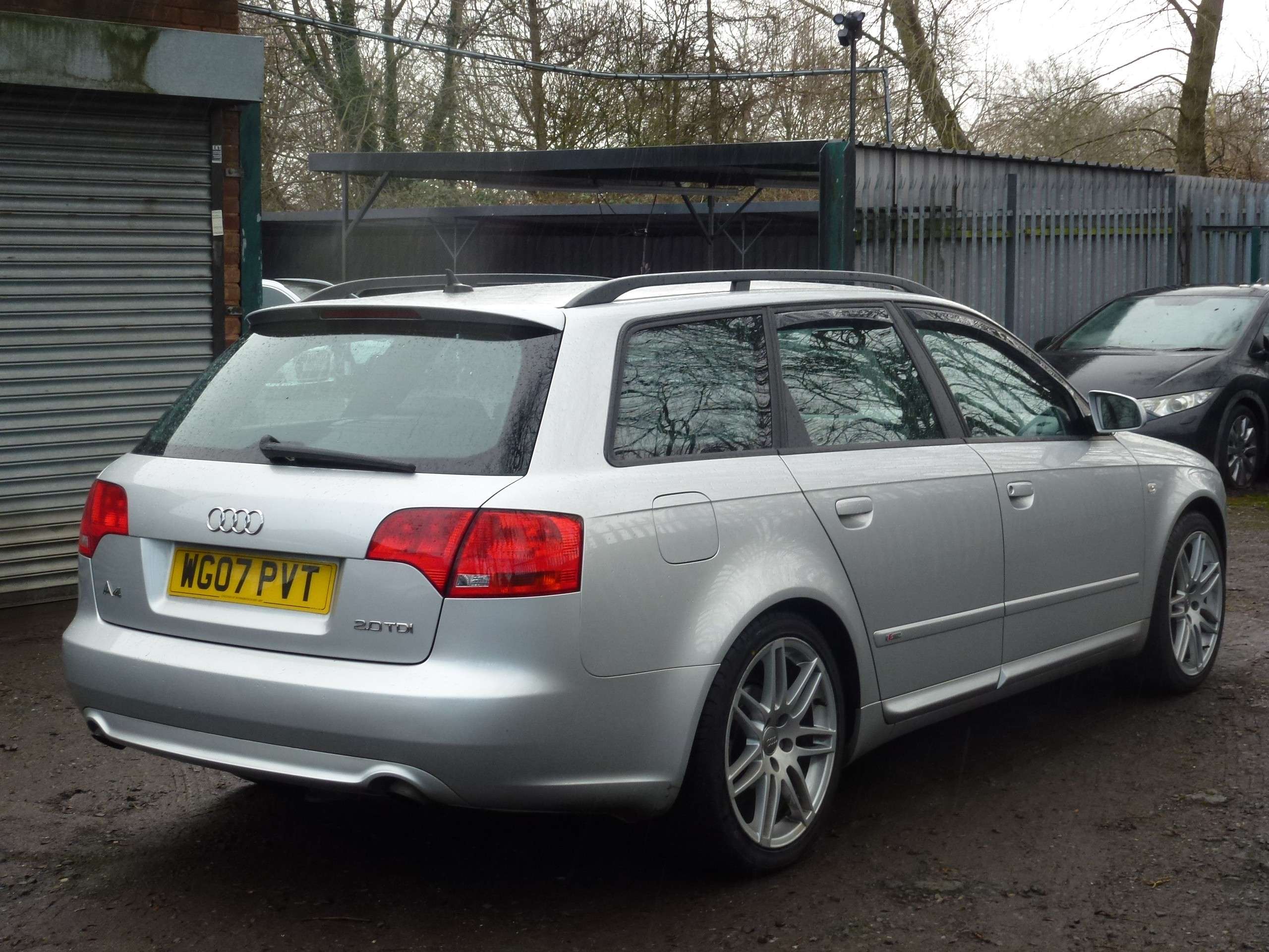 A 2007 AUDI A4 AVANT 2.0 TDI S line Special Edition Estate 5dr Diesel Manual (154 g/km, 168 bhp) A 2007 AUDI A4 AVANT 2.0 TDI S line Special Edition Estate 5dr Diesel Manual (154 g/km, 168 bhp)