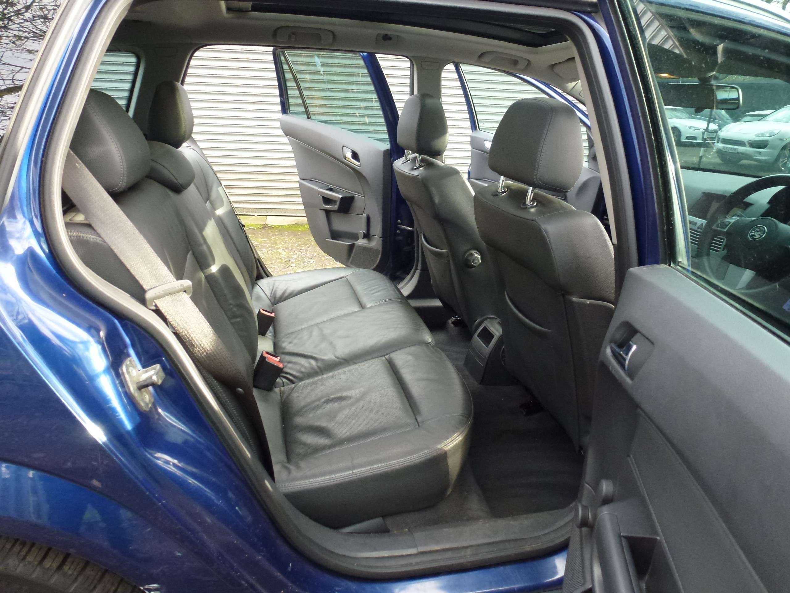 2009 VAUXHALL ASTRA 2009 VAUXHALL ASTRA