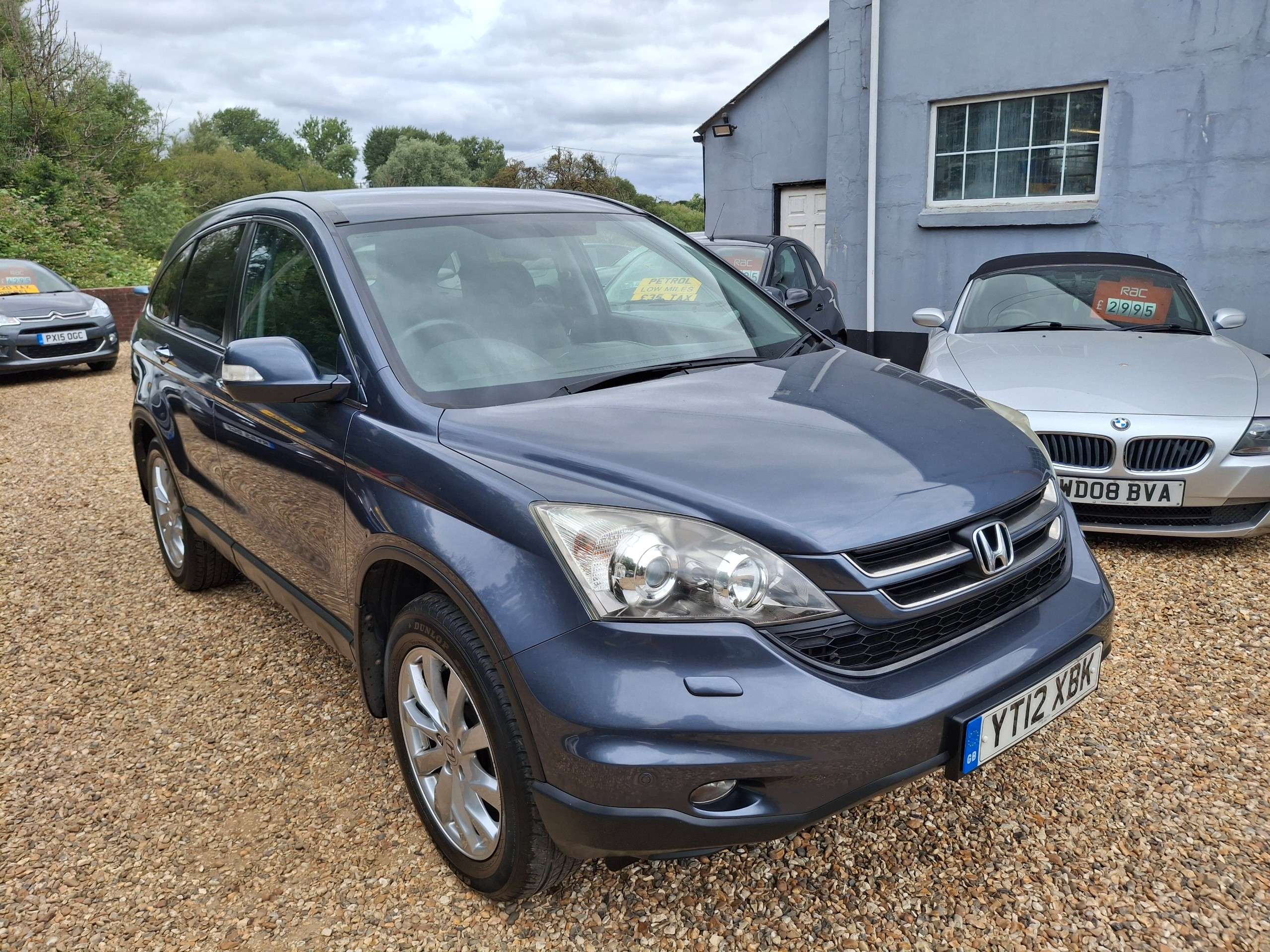 A 2012 HONDA CR-V 2.2 i-DTEC ES SUV 5dr Diesel Manual 4WD Euro 5 (150 ps) A 2012 HONDA CR-V 2.2 i-DTEC ES SUV 5dr Diesel Manual 4WD Euro 5 (150 ps)