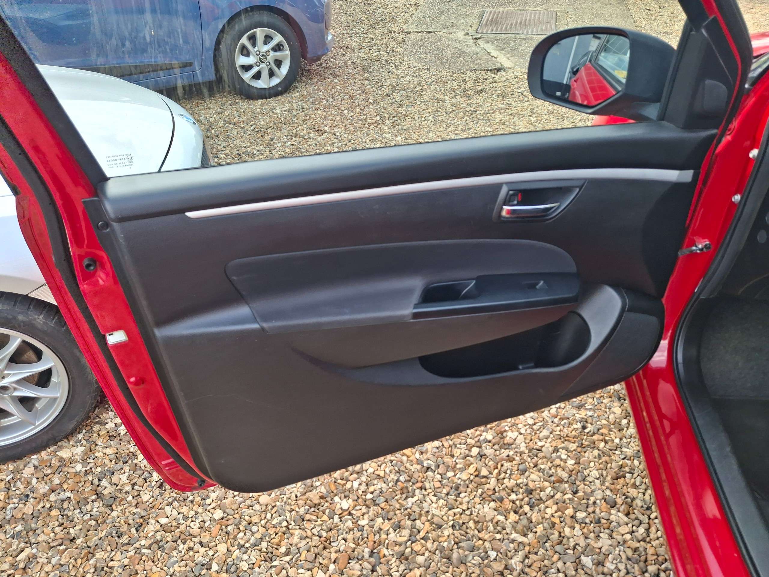 2016 SUZUKI SWIFT 2016 SUZUKI SWIFT