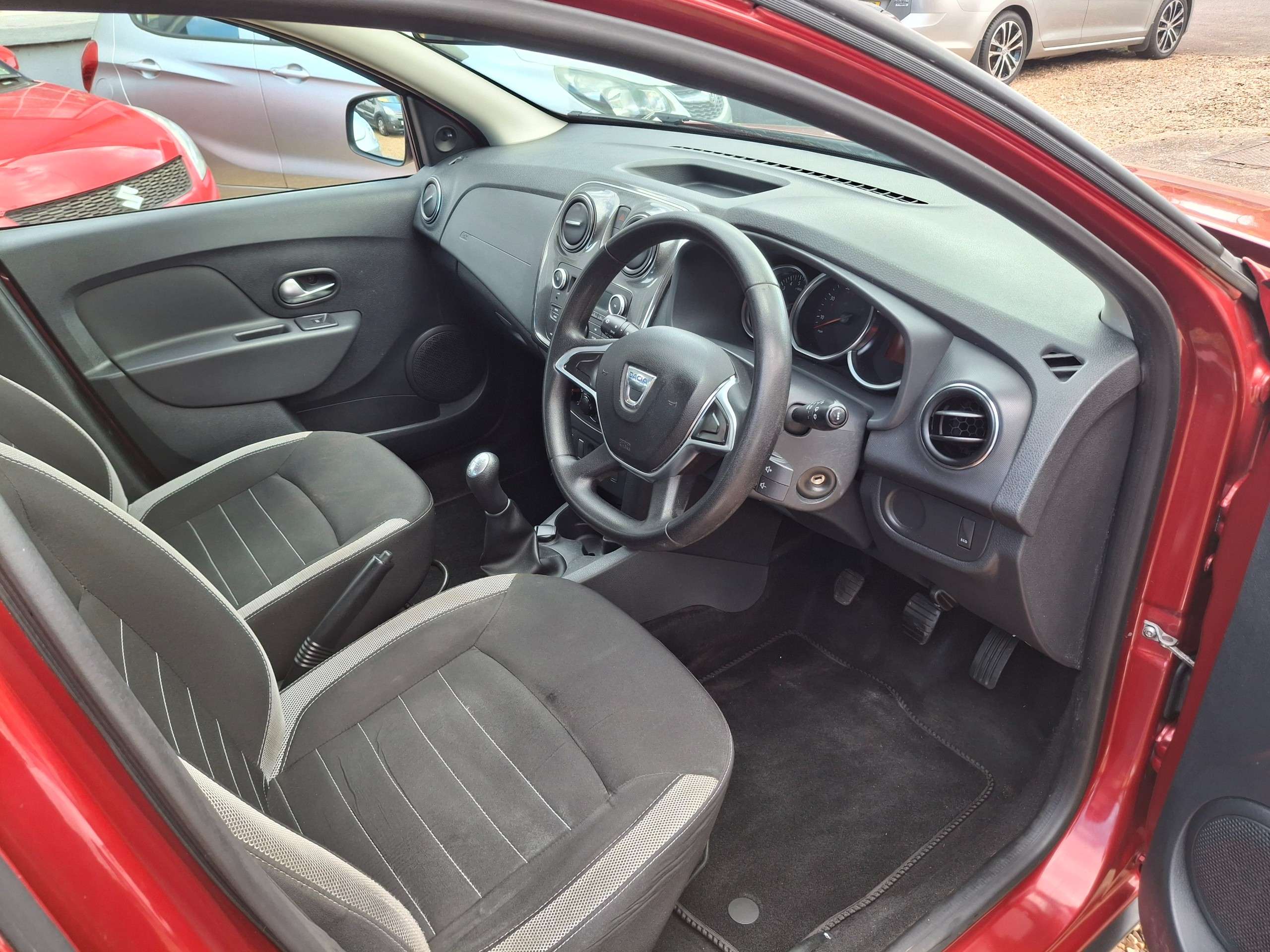 2019 DACIA SANDERO STEPWAY 2019 DACIA SANDERO STEPWAY