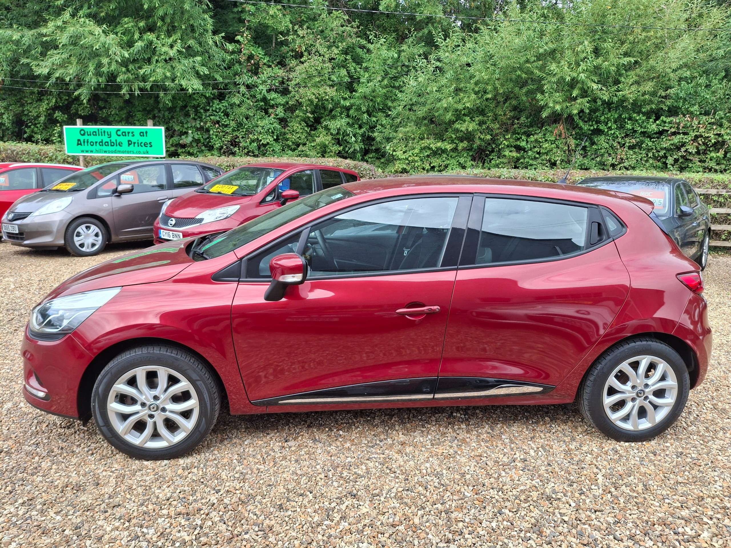 2017 RENAULT CLIO 2017 RENAULT CLIO