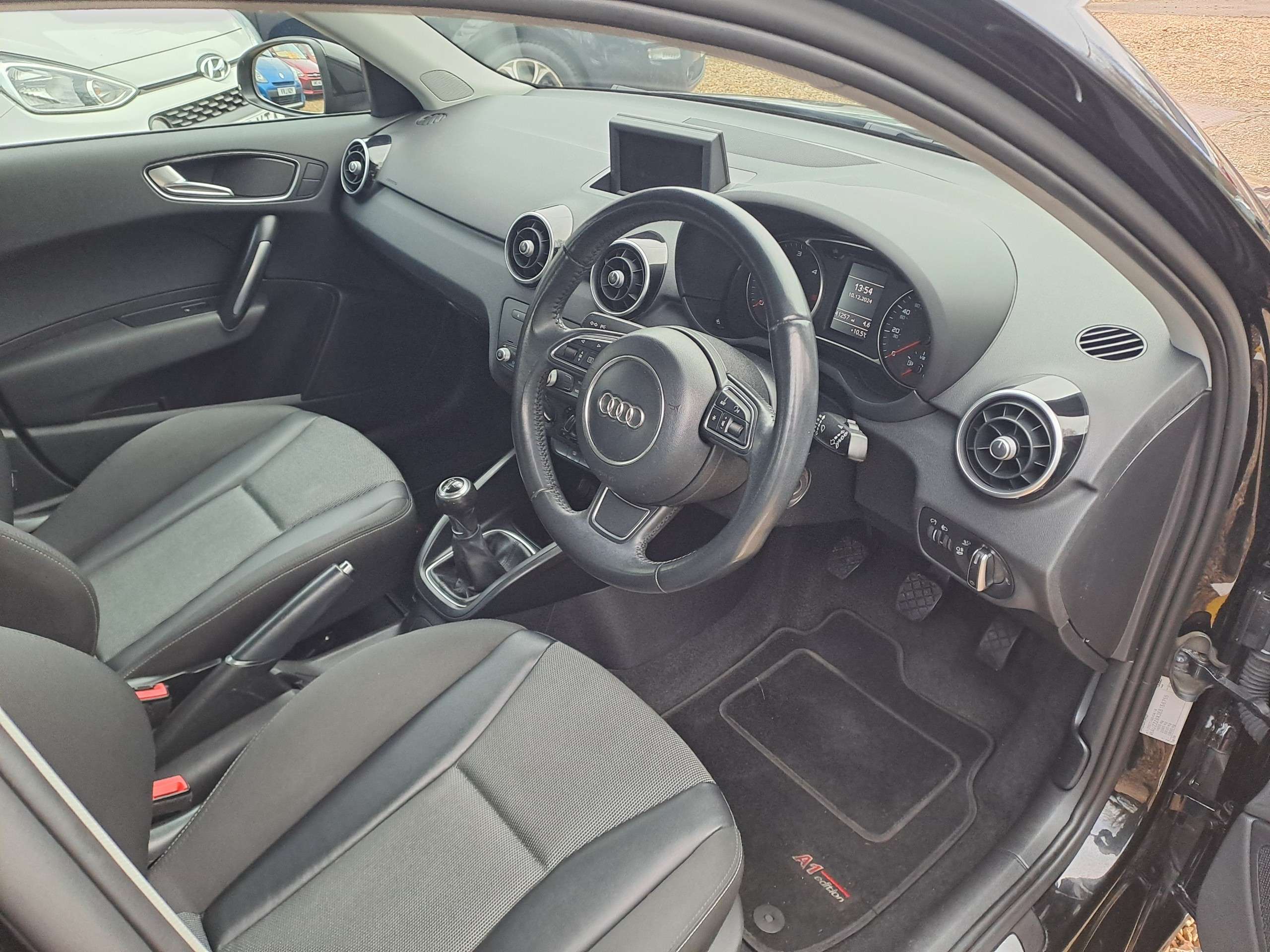 2014 AUDI A1 2014 AUDI A1