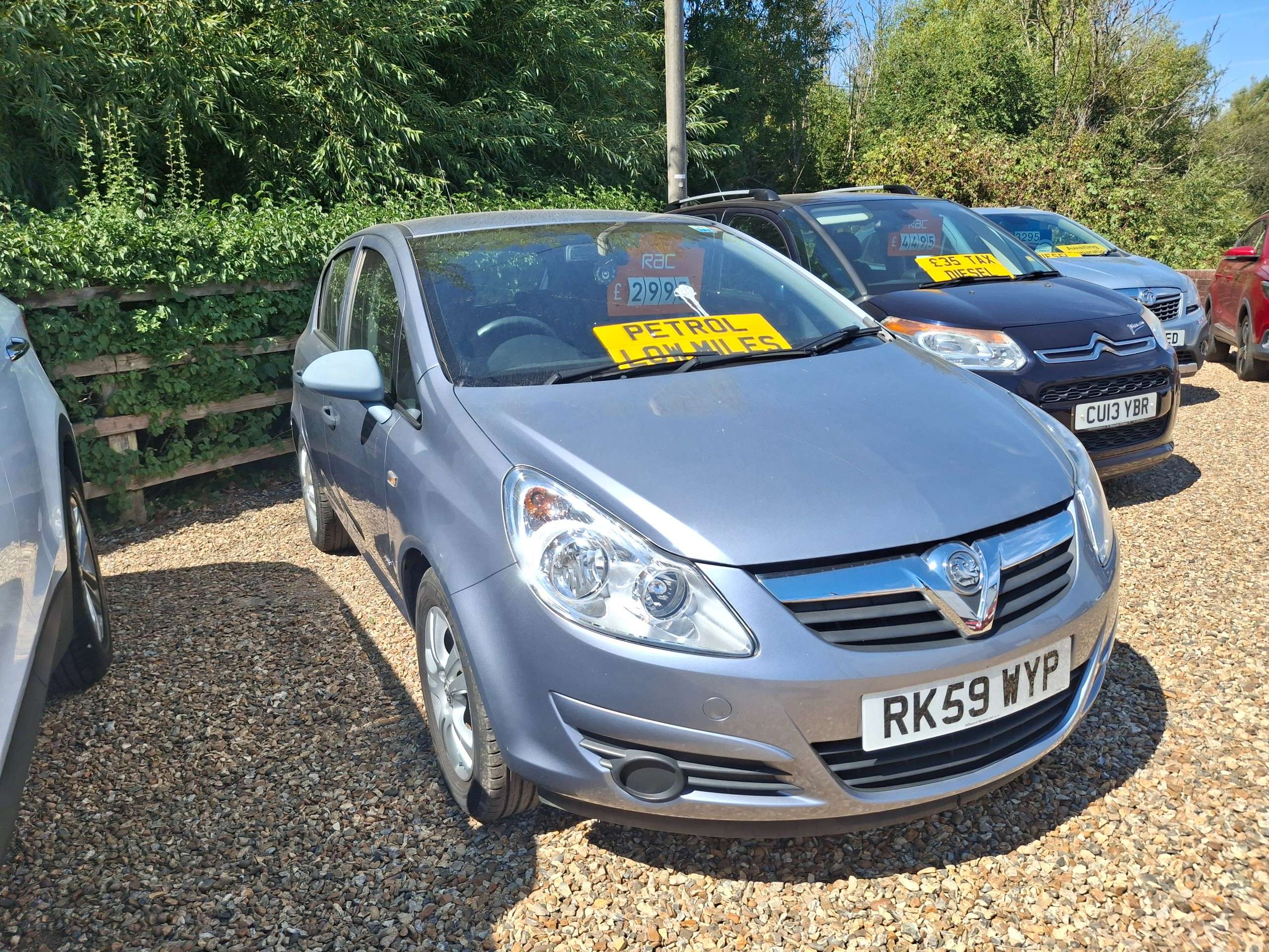 A 2009 VAUXHALL CORSA 1.2i 16v Active Hatchback 5dr Petrol Manual (139 g/km, 79 bhp) A 2009 VAUXHALL CORSA 1.2i 16v Active Hatchback 5dr Petrol Manual (139 g/km, 79 bhp)